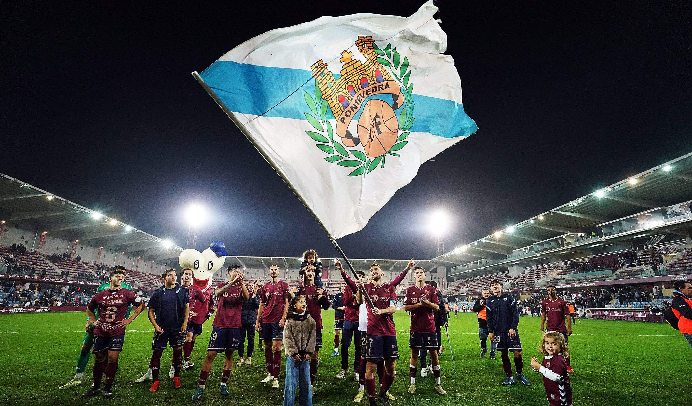 Partido de Copa entre Pontevedra e Villarreal en Pasarón