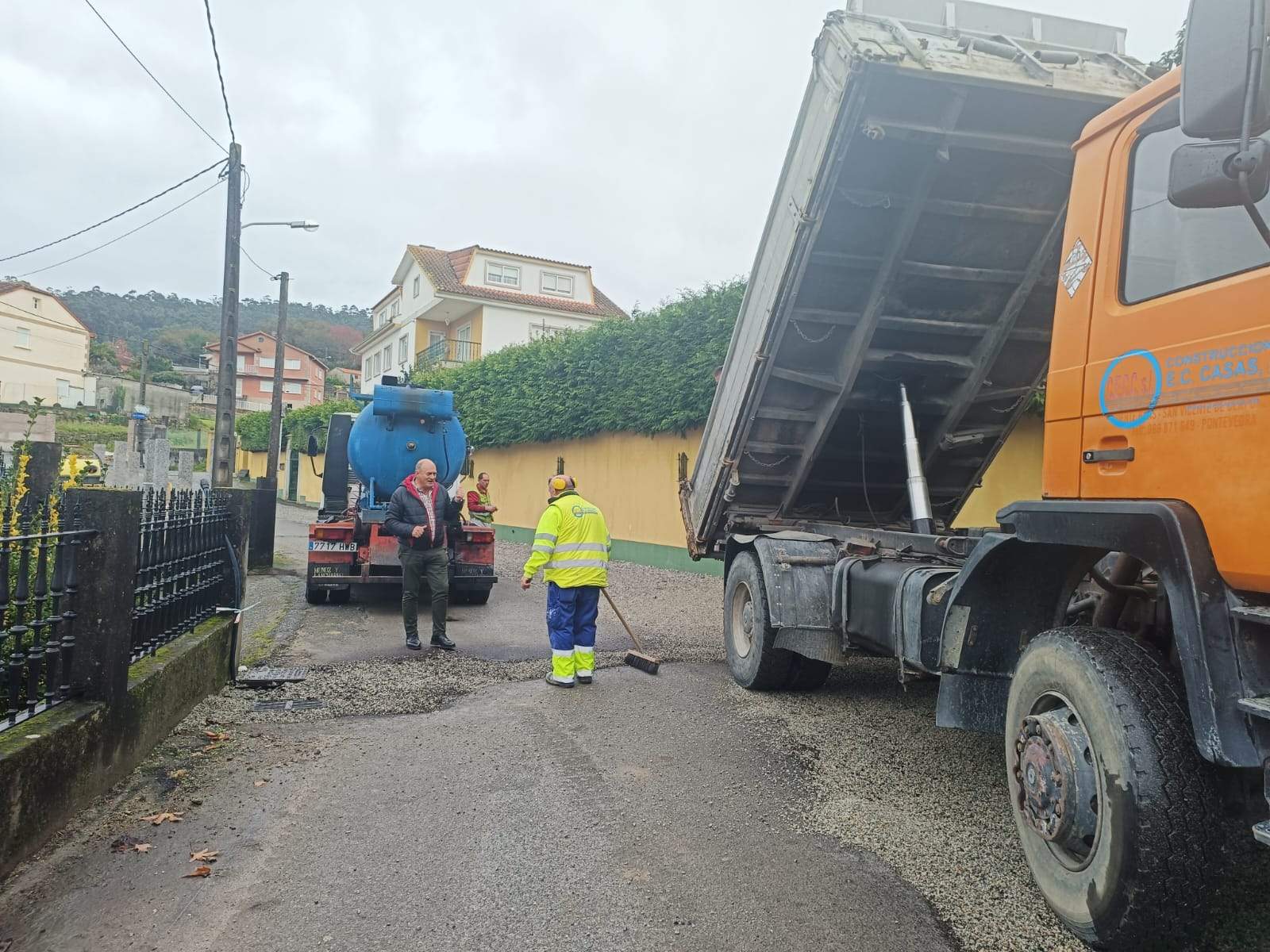 Obras en el Camiño de Liñares