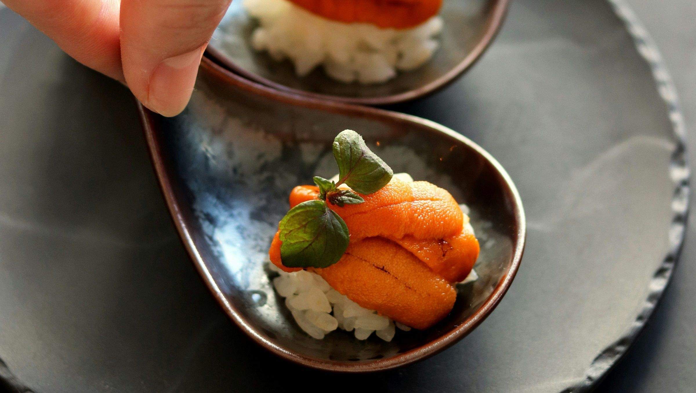 Arroz sushi con puré de mejillones