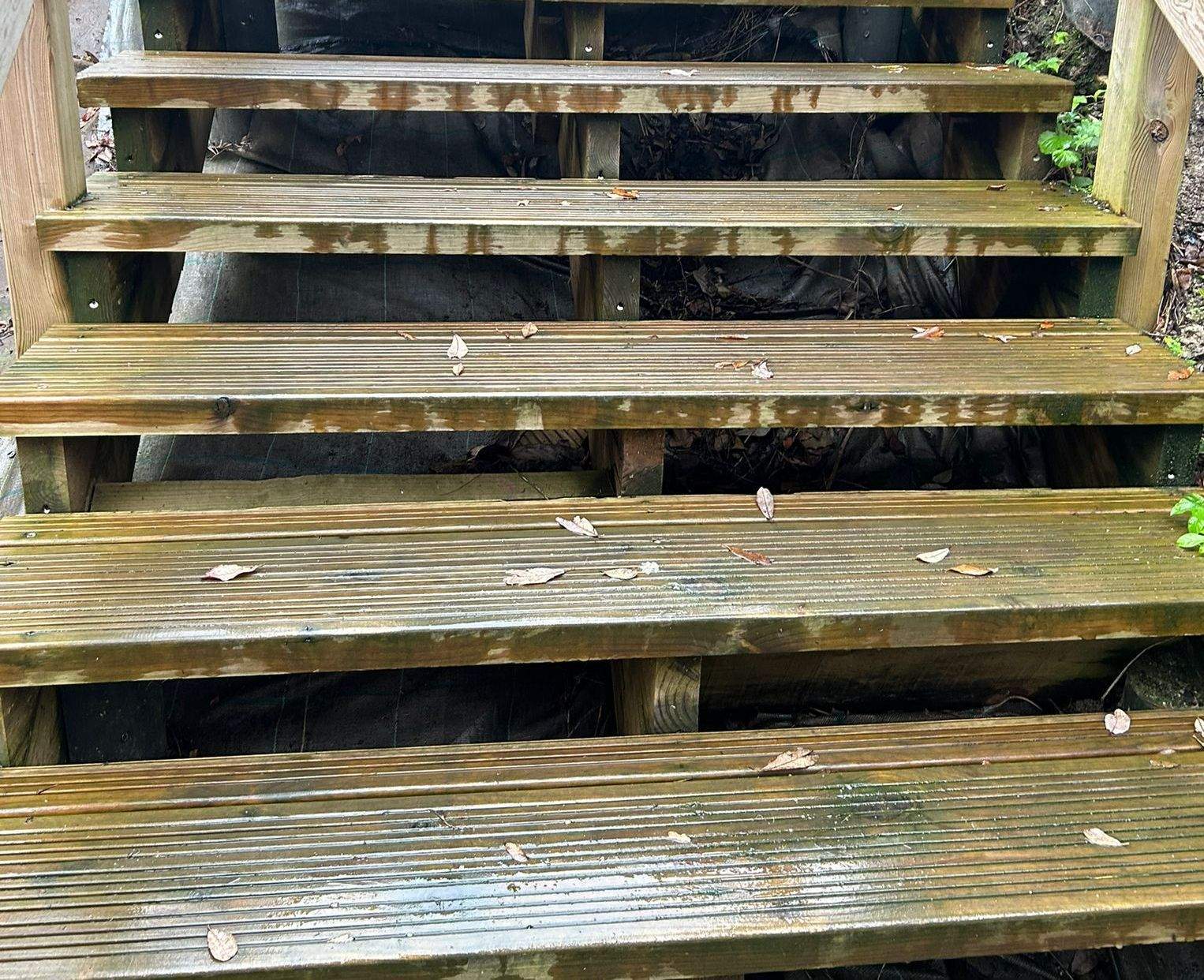 Escaleras de Marín donde se registraba la caída de una persona