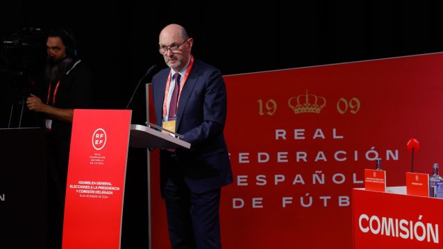 Rafael Louzán, tras ser elegido presidente de la RFEF