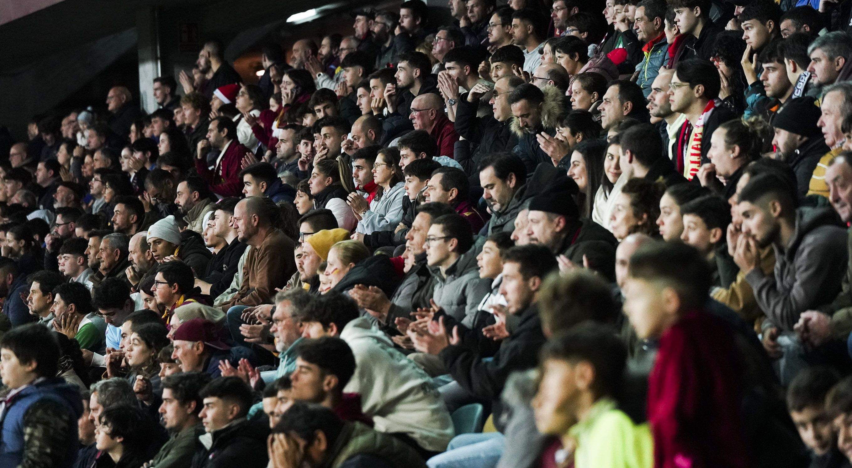 Partido de Copa del Rey entre Pontevedra y Mallorca en Pasarón