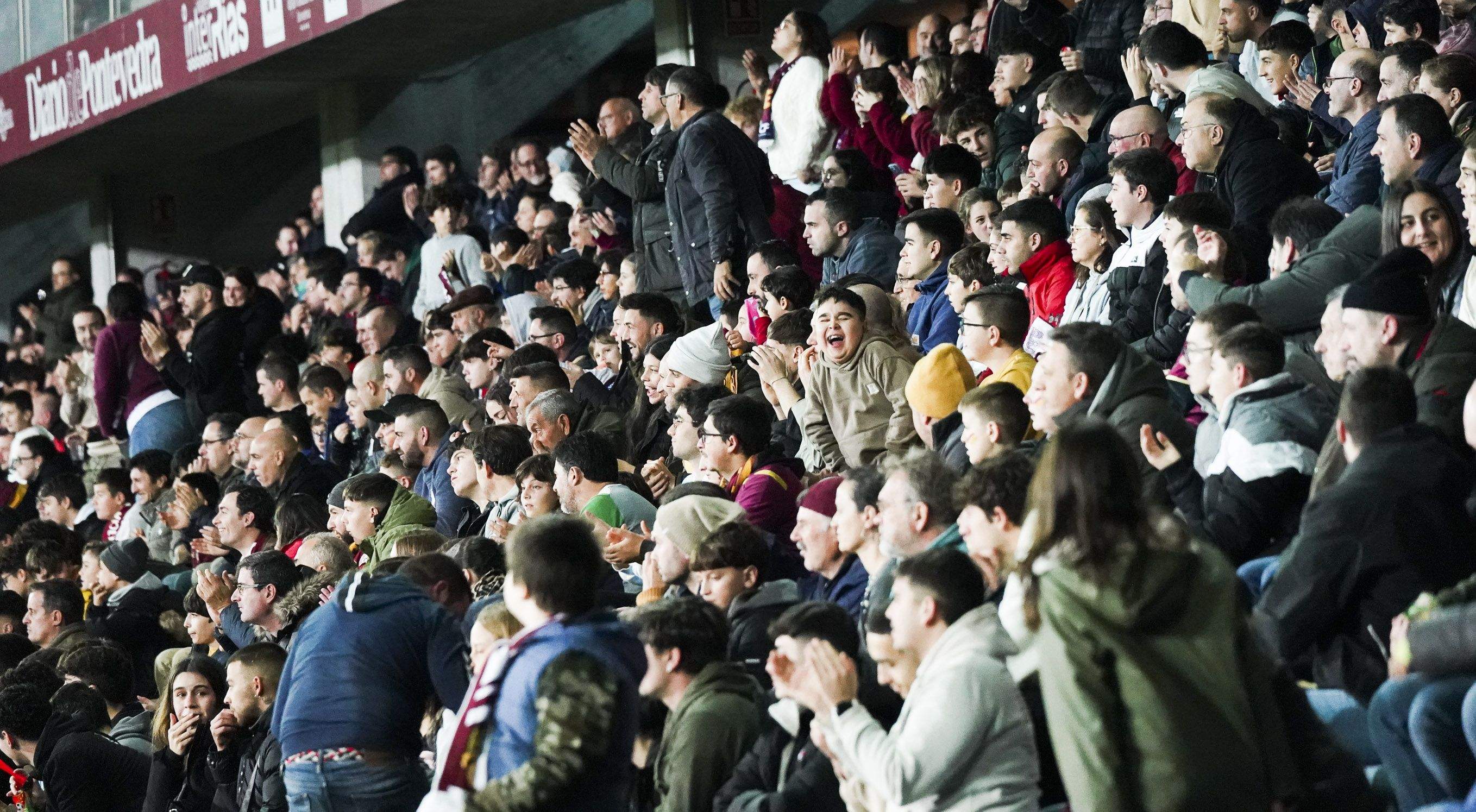 Partido de Copa del Rey entre Pontevedra y Mallorca en Pasarón