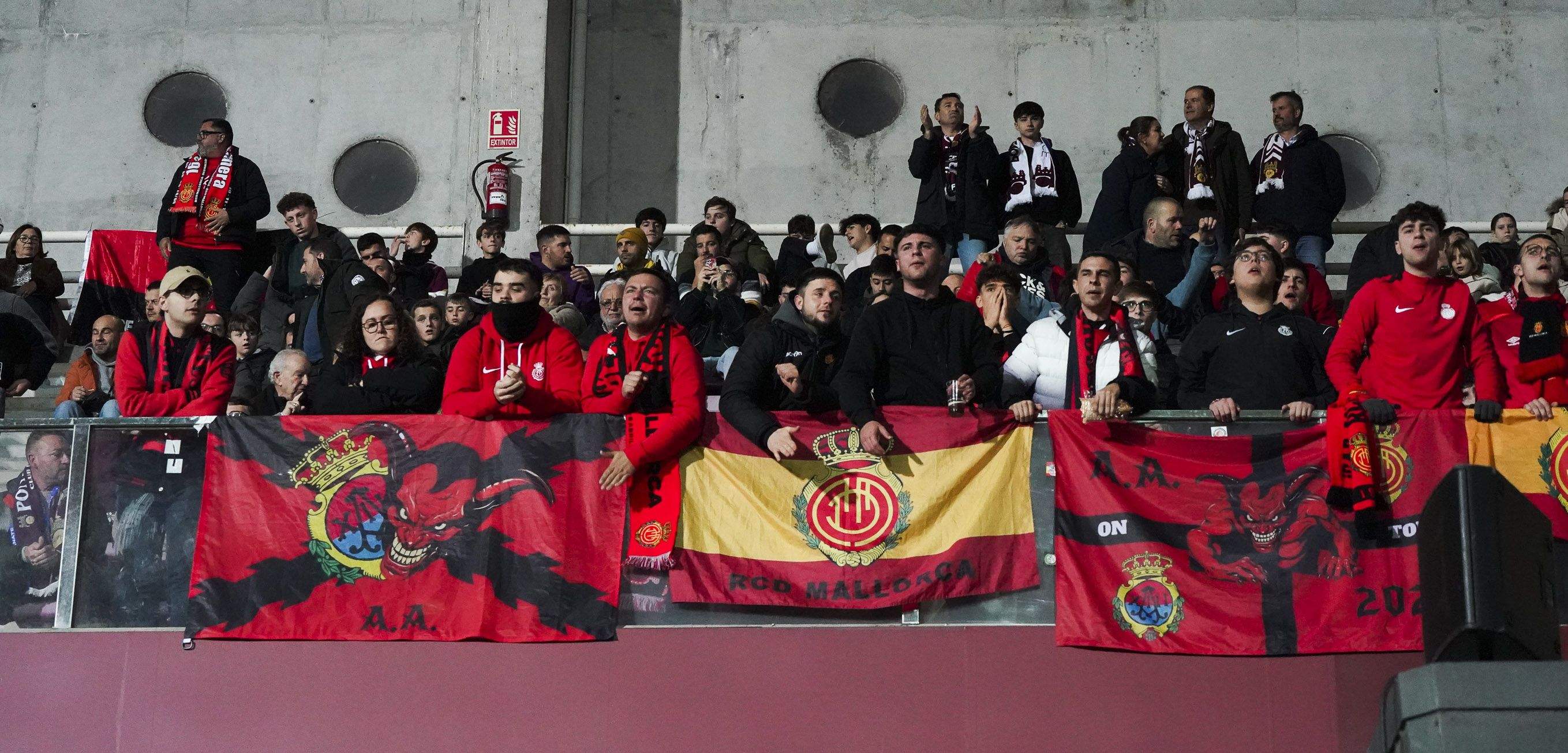 Partido de Copa del Rey entre Pontevedra y Mallorca en Pasarón