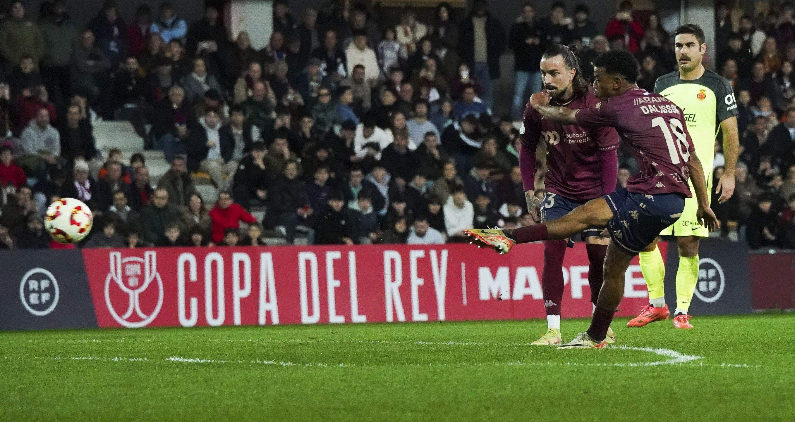 Partido de Copa del Rey entre Pontevedra y Mallorca en Pasarón