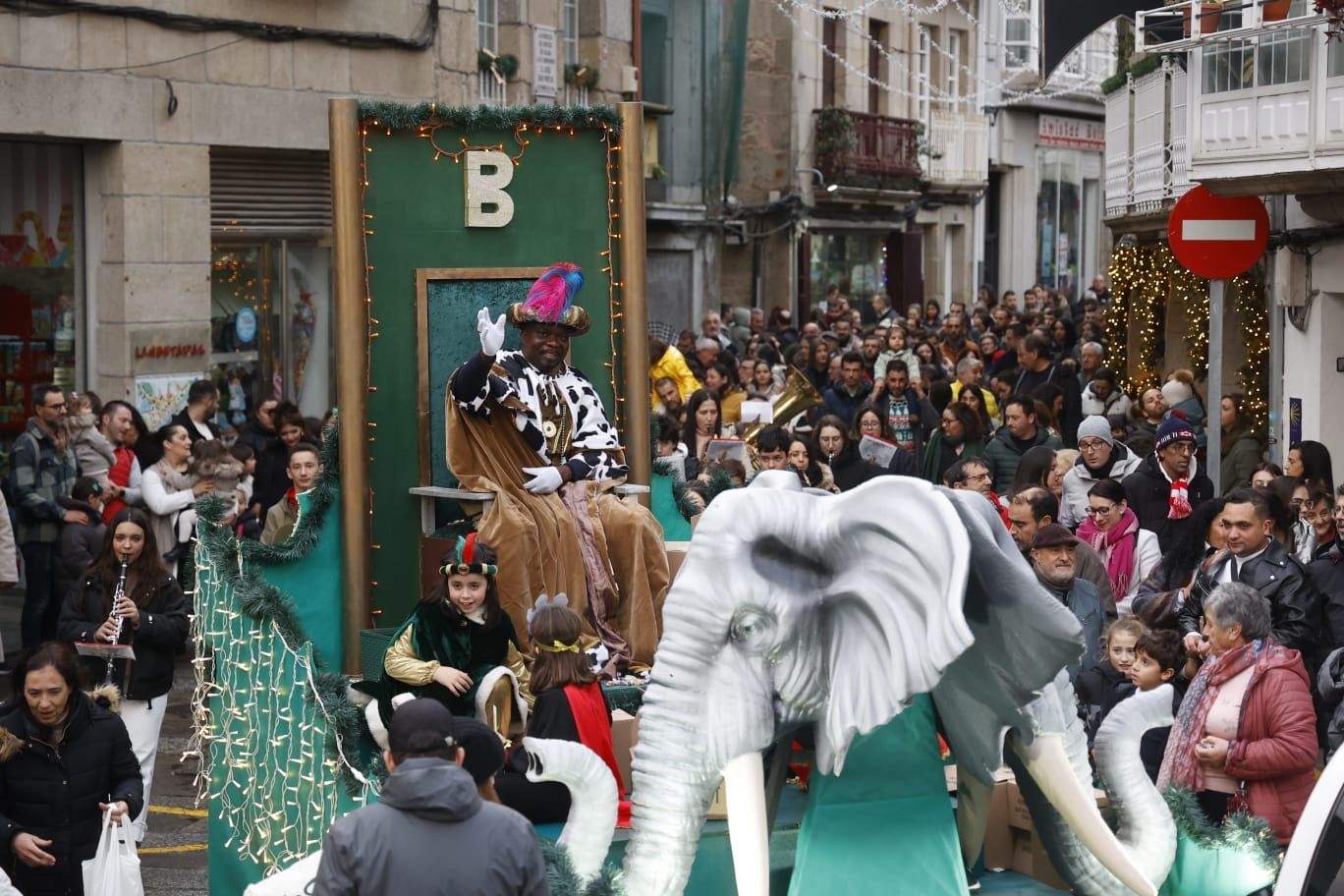 Cabalgata de Reis Magos en Caldas | ARQUIVO Cabalgata de Reis Magos en Caldas | ARQUIVO