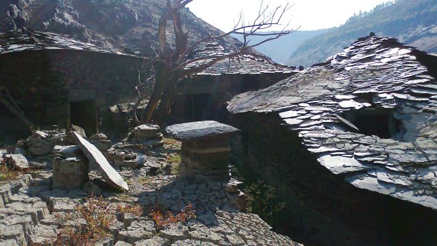 Portomeñe, casas
