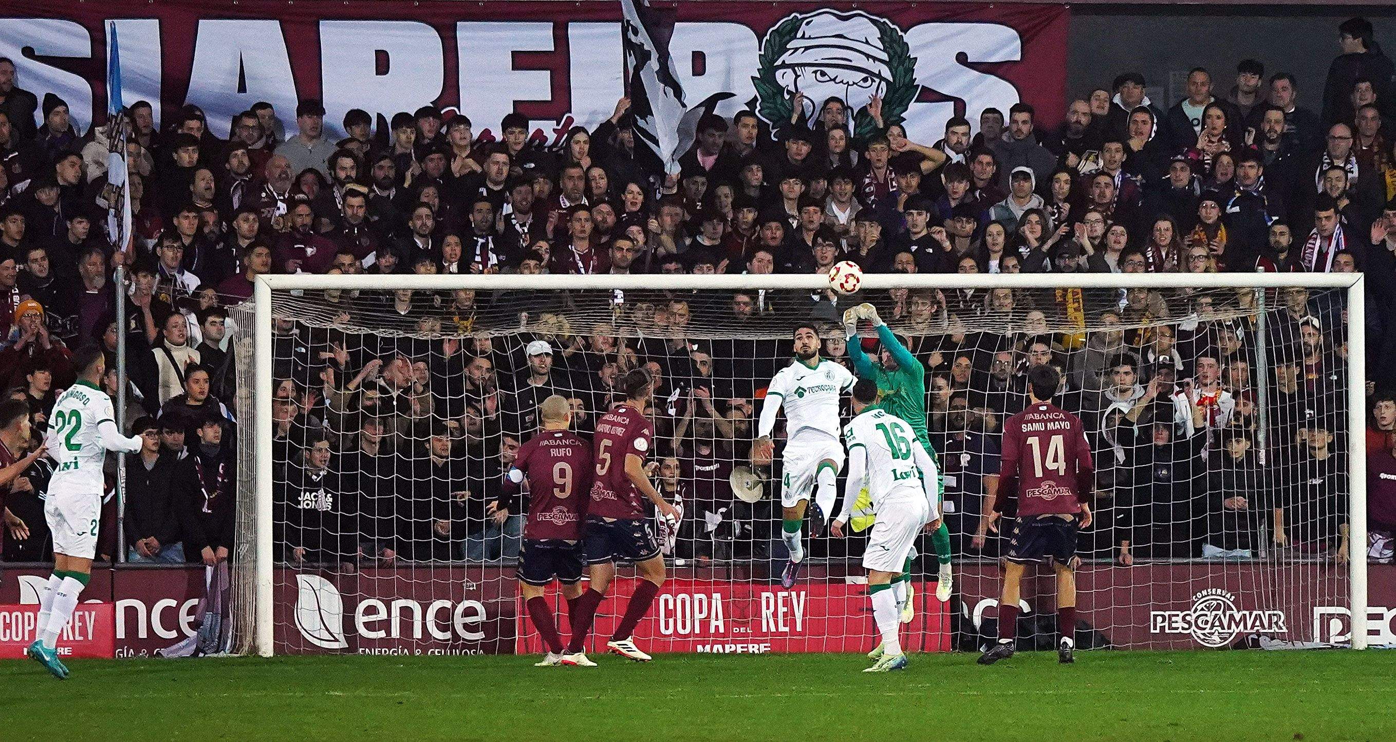 Octavos de final de la Copa del Rey entre Pontevedra y Getafe en Pasarón