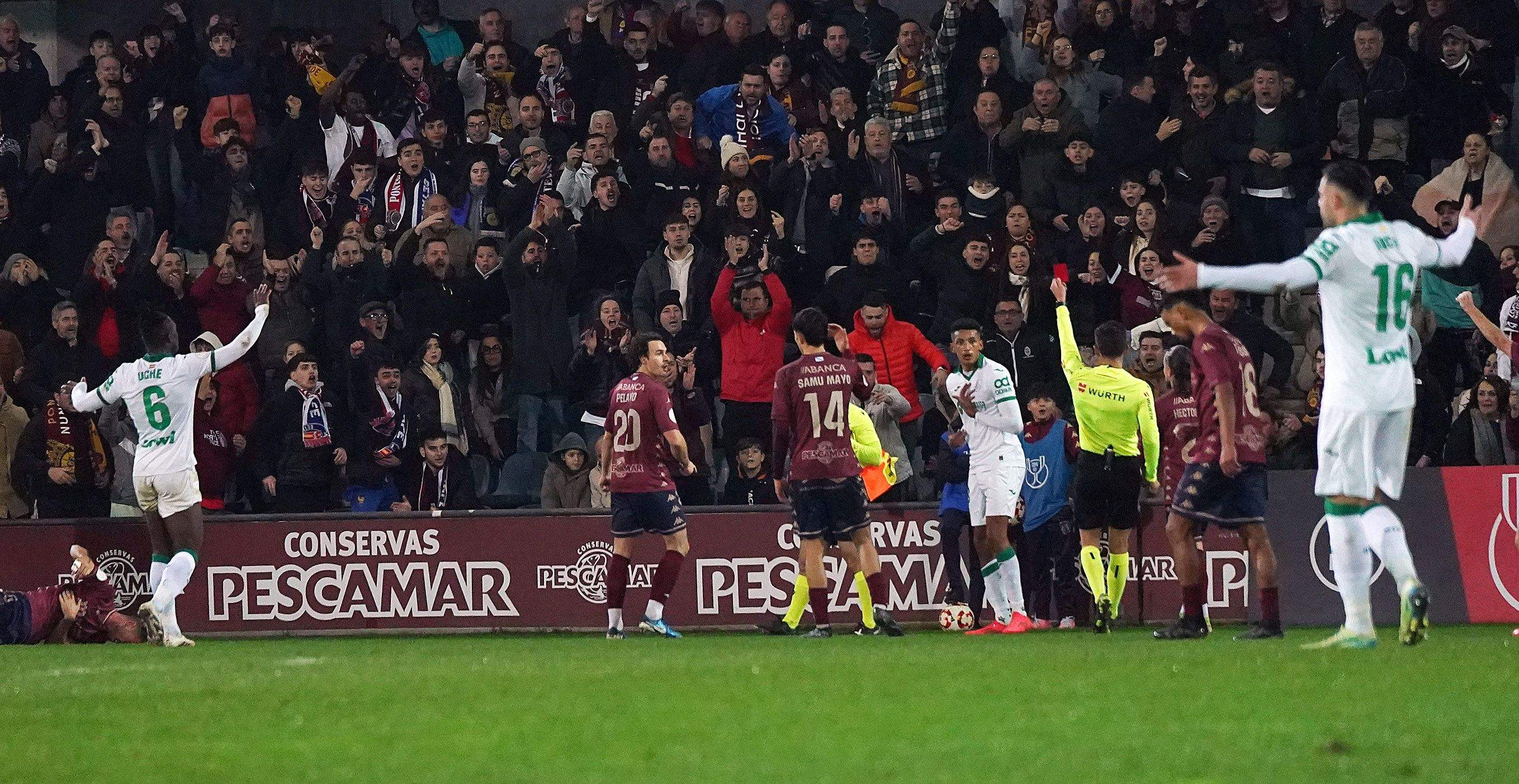 Octavos de final de la Copa del Rey entre Pontevedra y Getafe en Pasarón
