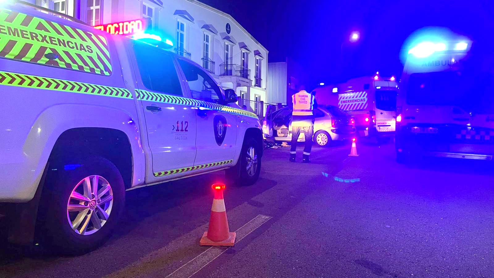 Accidente entre unha moto e un turismo en Cambados