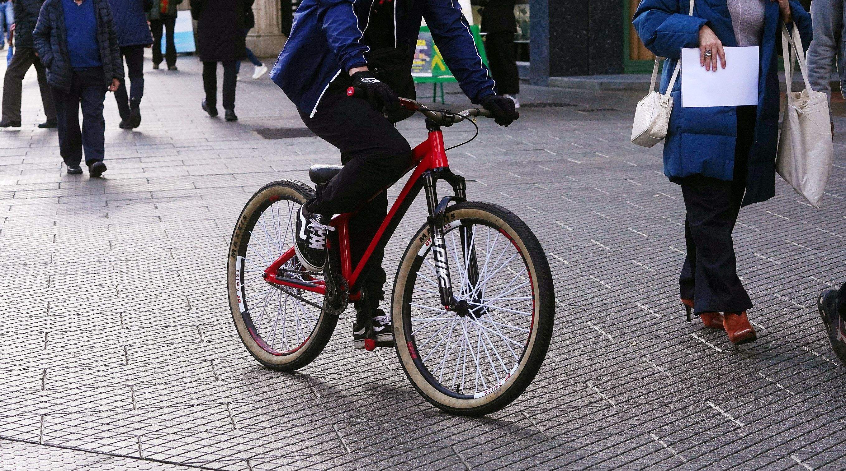Bicicleta por las calles de Pontevedra