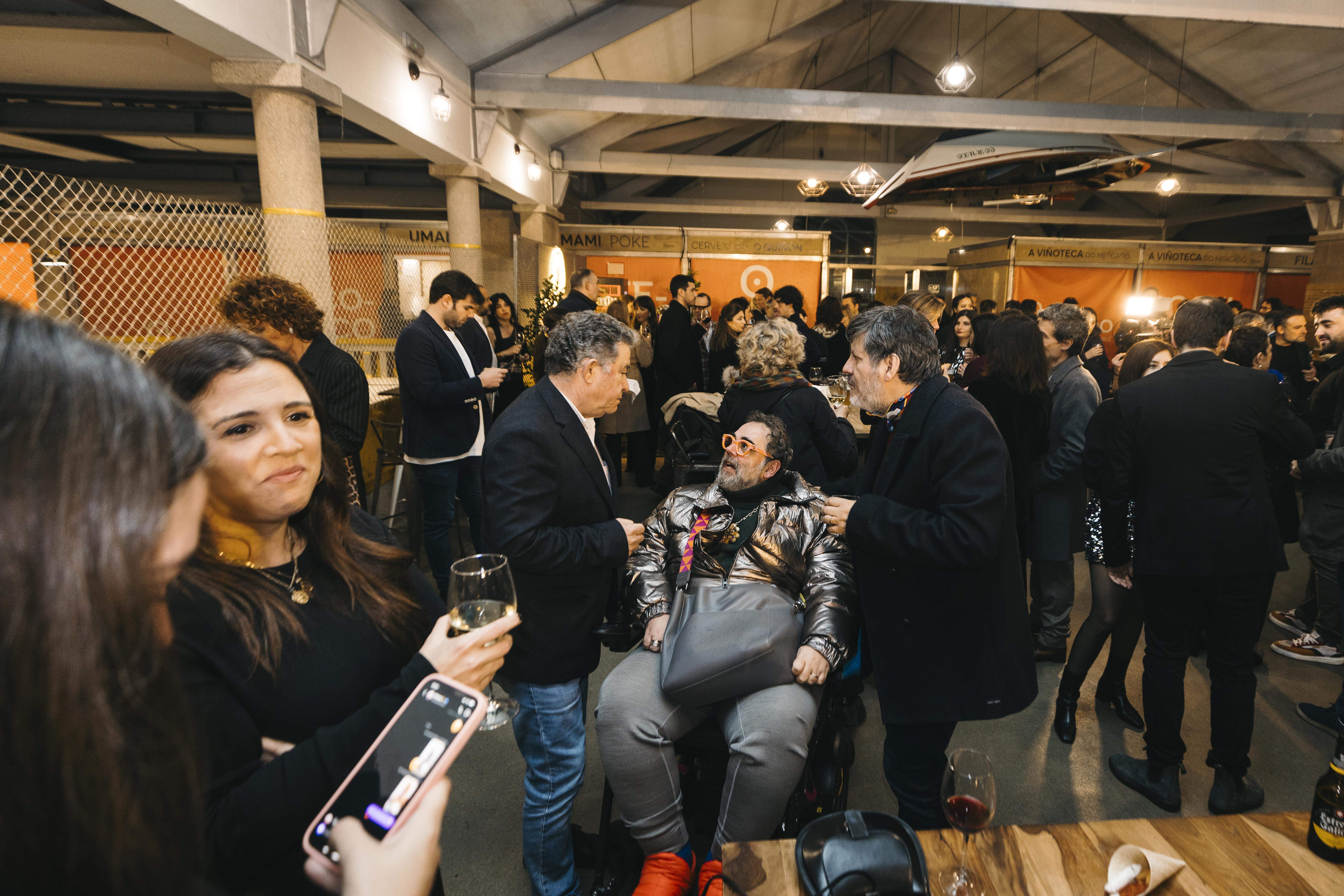 Cea previa aos Feroz no Mercado de Abastos