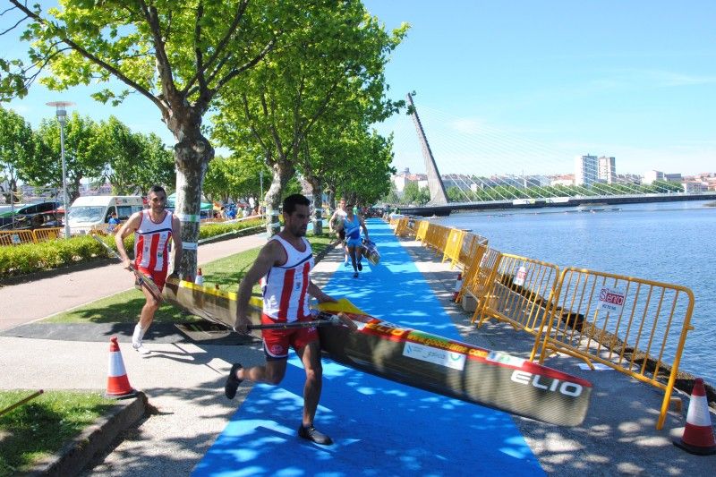 Óscar Graña e Ramón Ferro durante o Nacional de Piragüismo Maratón en Pontevedra