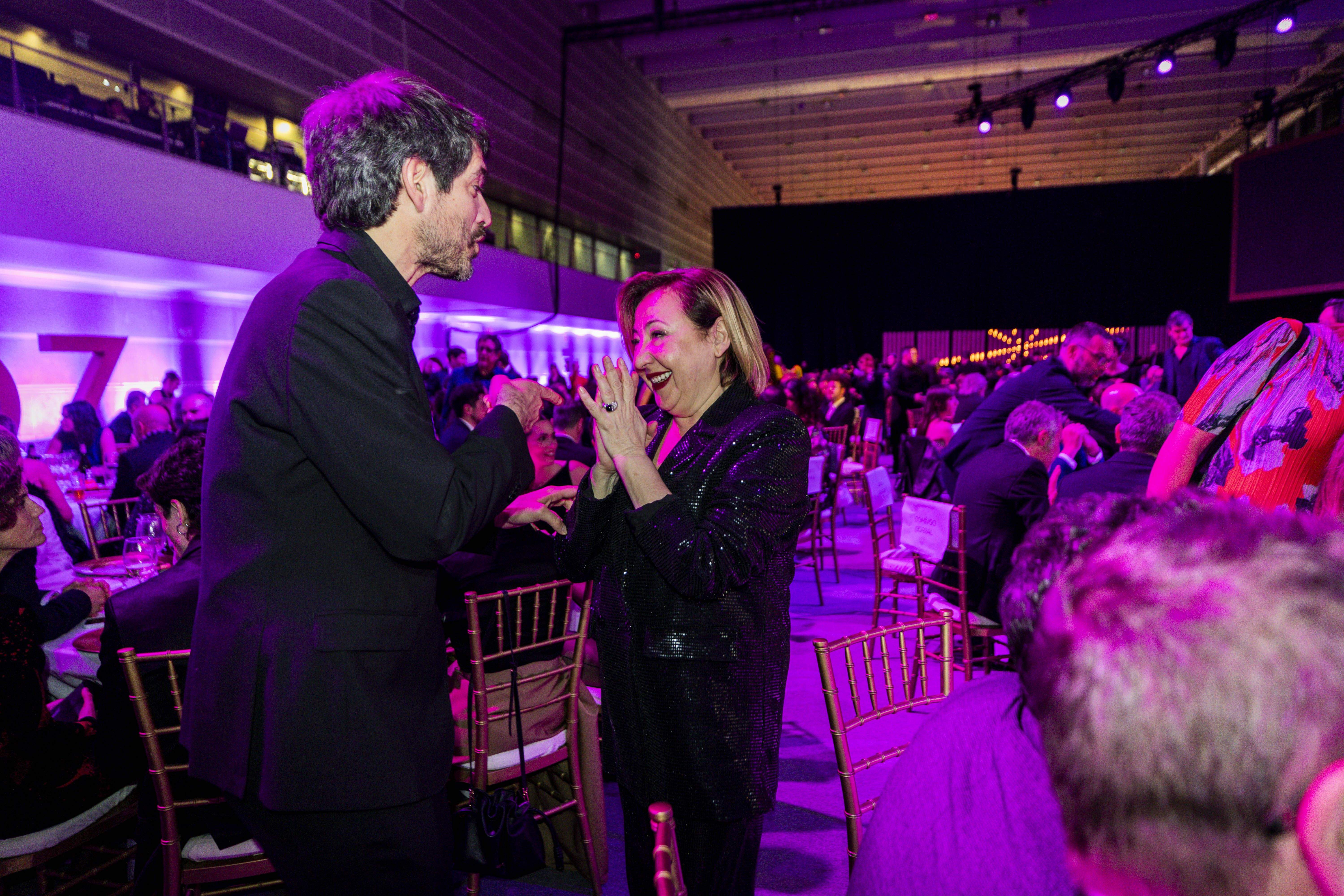 Personalidades en las mesas de los Premios Feroz 2025 Personalidades en las mesas de los Premios Feroz 2025