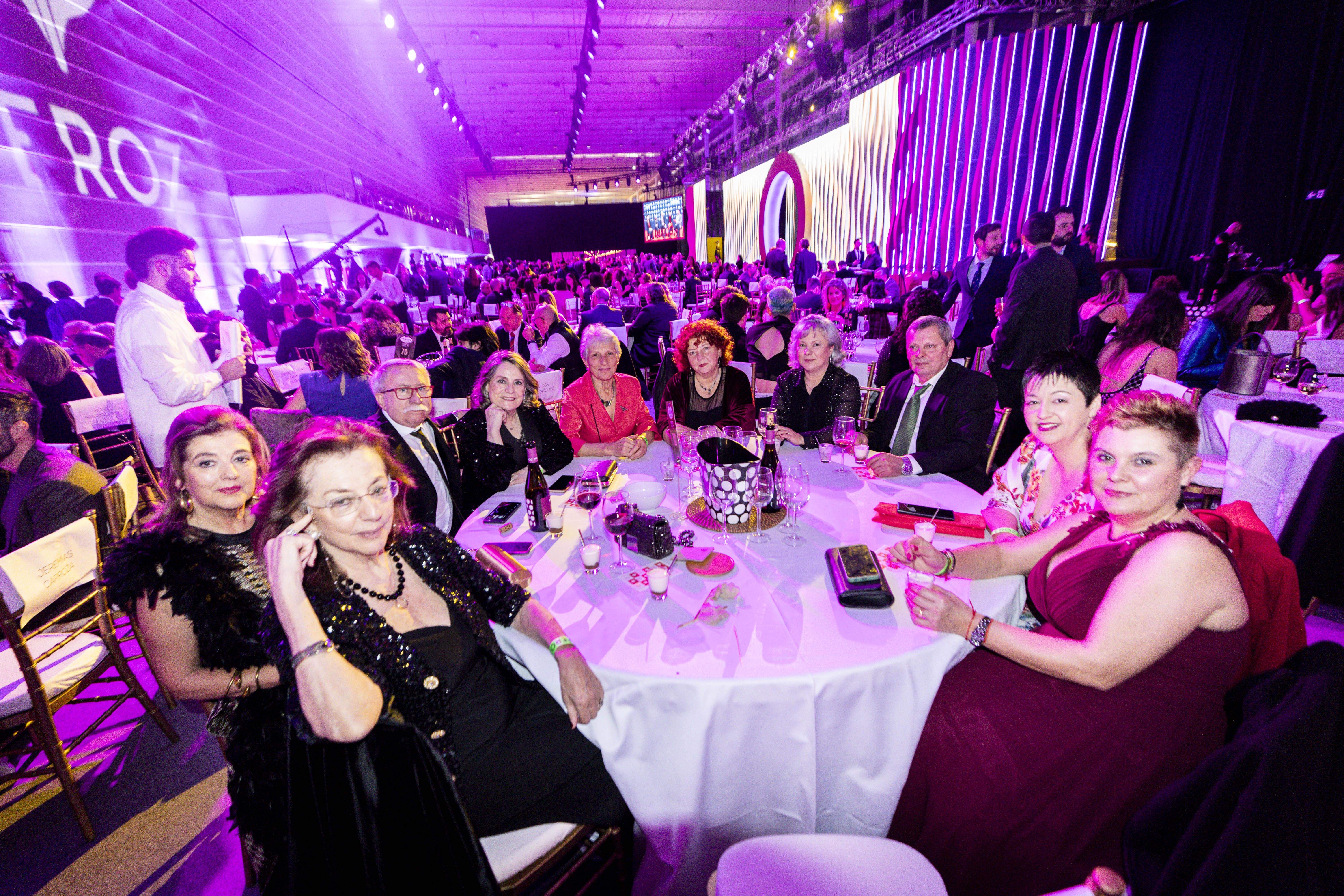 Personalidades en las mesas de los Premios Feroz 2025 Personalidades en las mesas de los Premios Feroz 2025