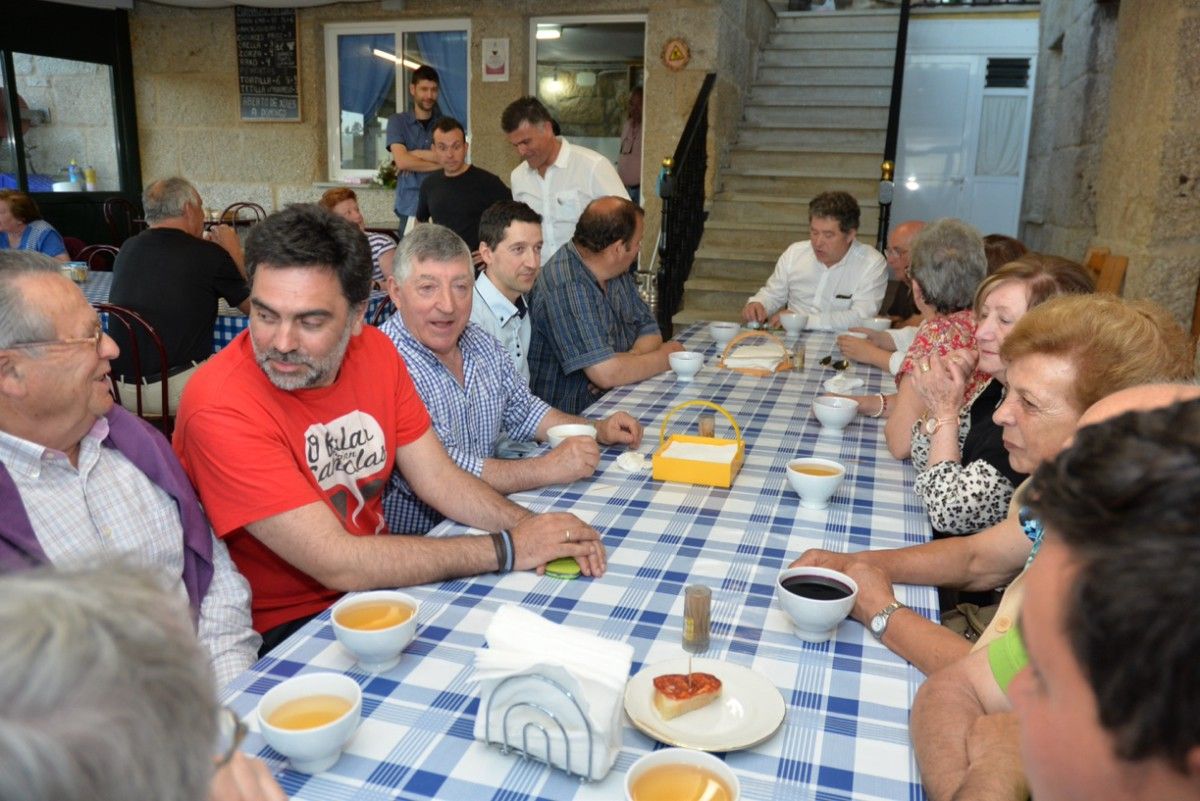 Visita de Lores ao furancho de Cortizo, en Marcón