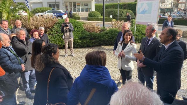Público asistente ao acto de sinatura do convenio