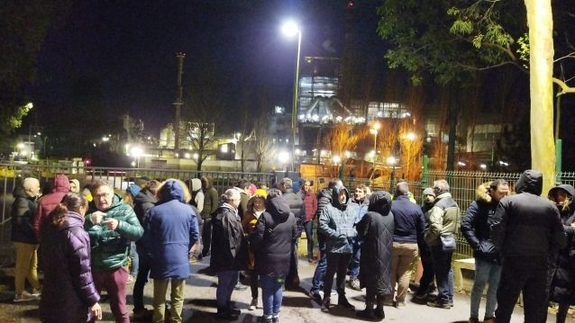 Primeiras horas da xornada de folga en Ence