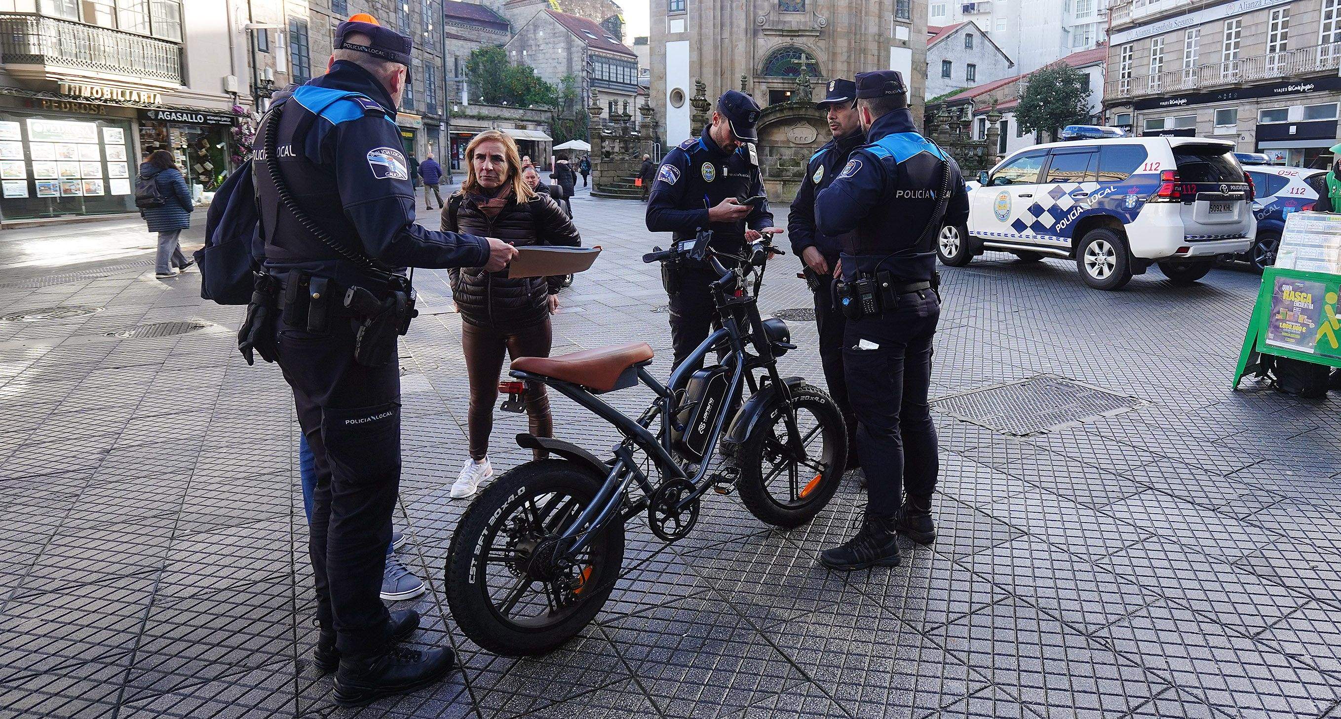 Control de bicicletas y VMP da Policía Local