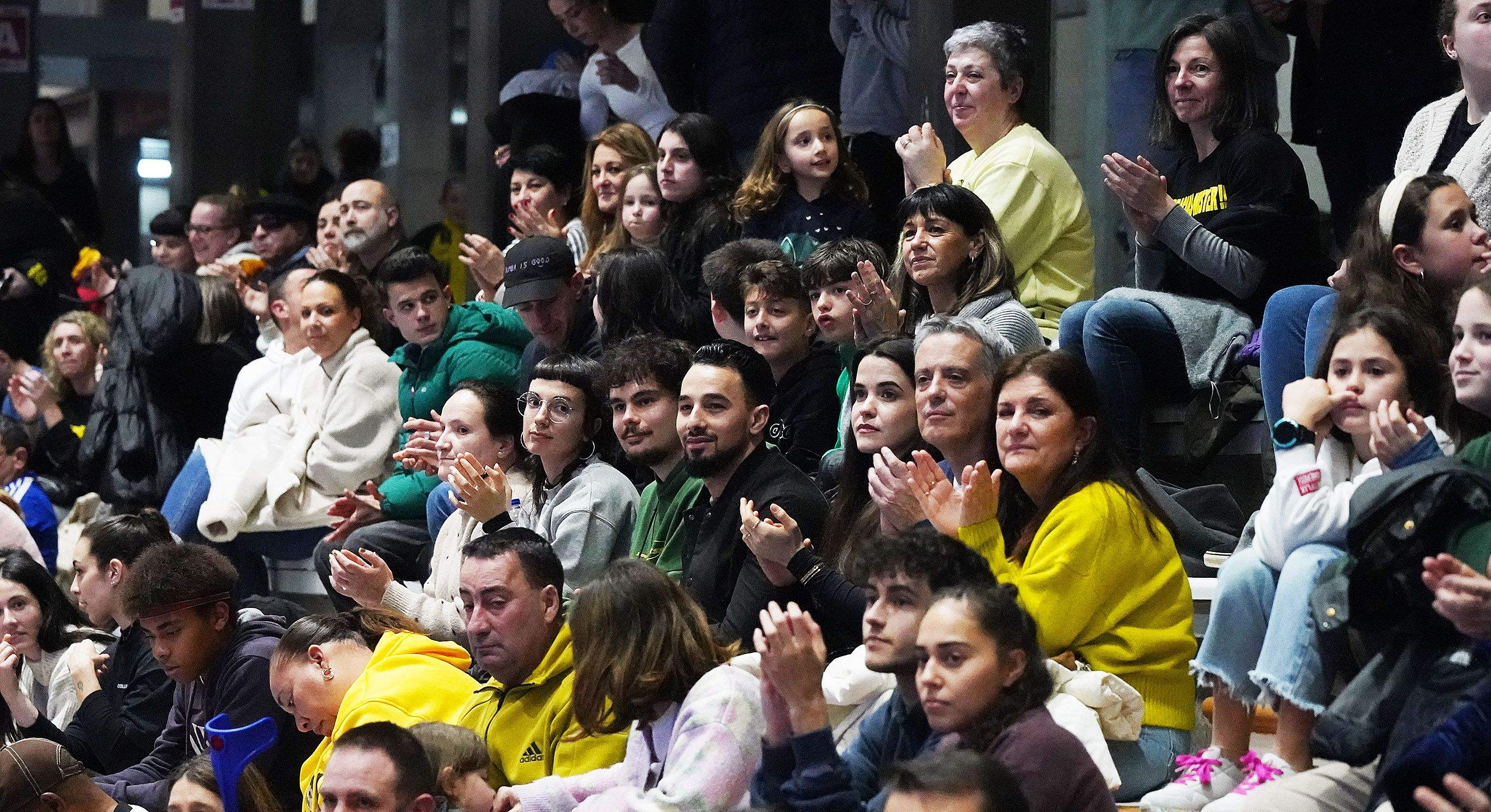 Gala de homenaxe a Pablo Hinojar no Pavillón Municipal Gala de homenaxe a Pablo Hinojar no Pavillón Municipal