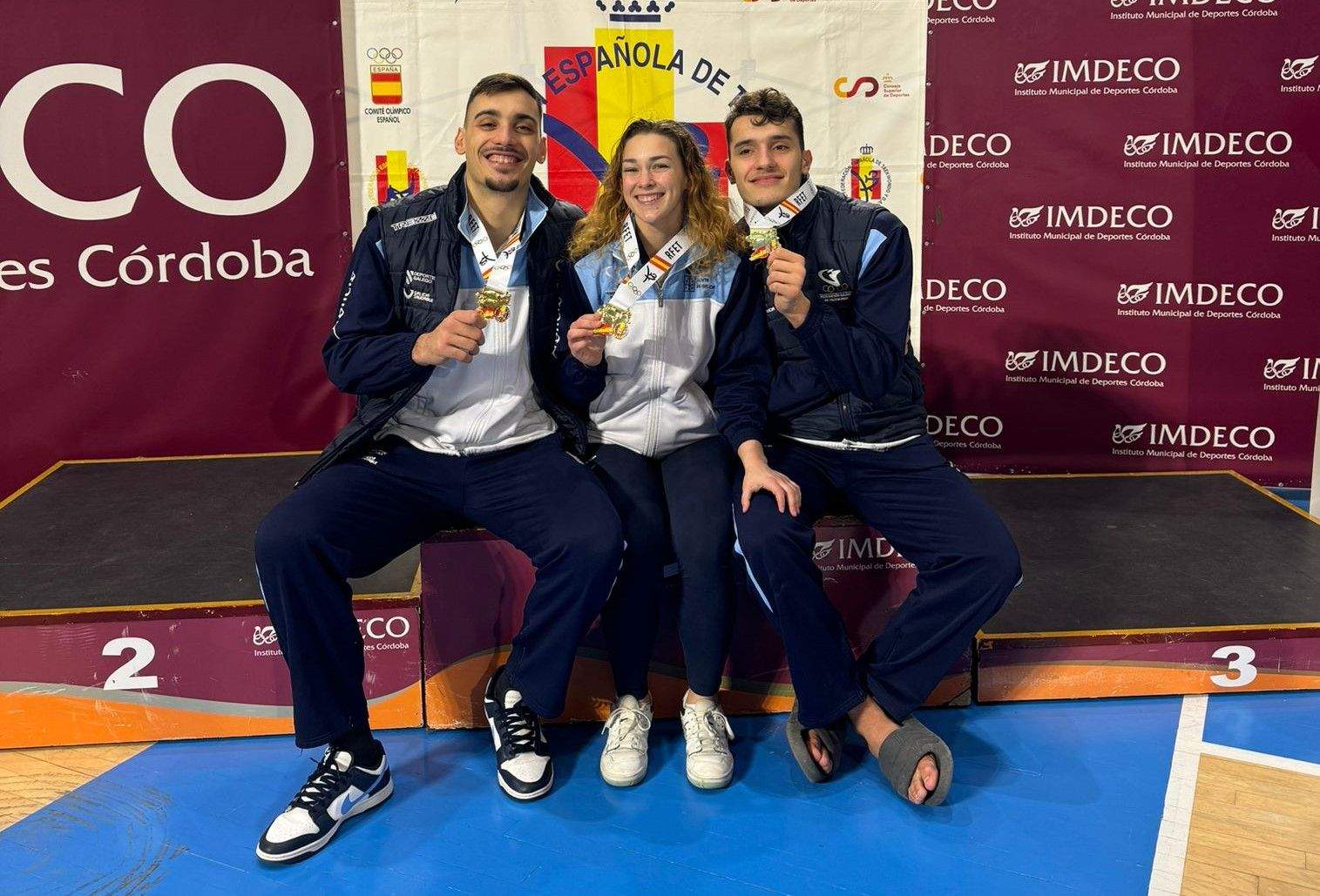 Iván García, Arlet Ortiz y Sergio Troitiño con las medallas de oro conseguidas en el Campeonato de España