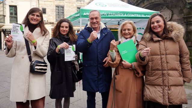 Agustín Reguera en la campaña de la AECC Agustín Reguera en la campaña de la AECC