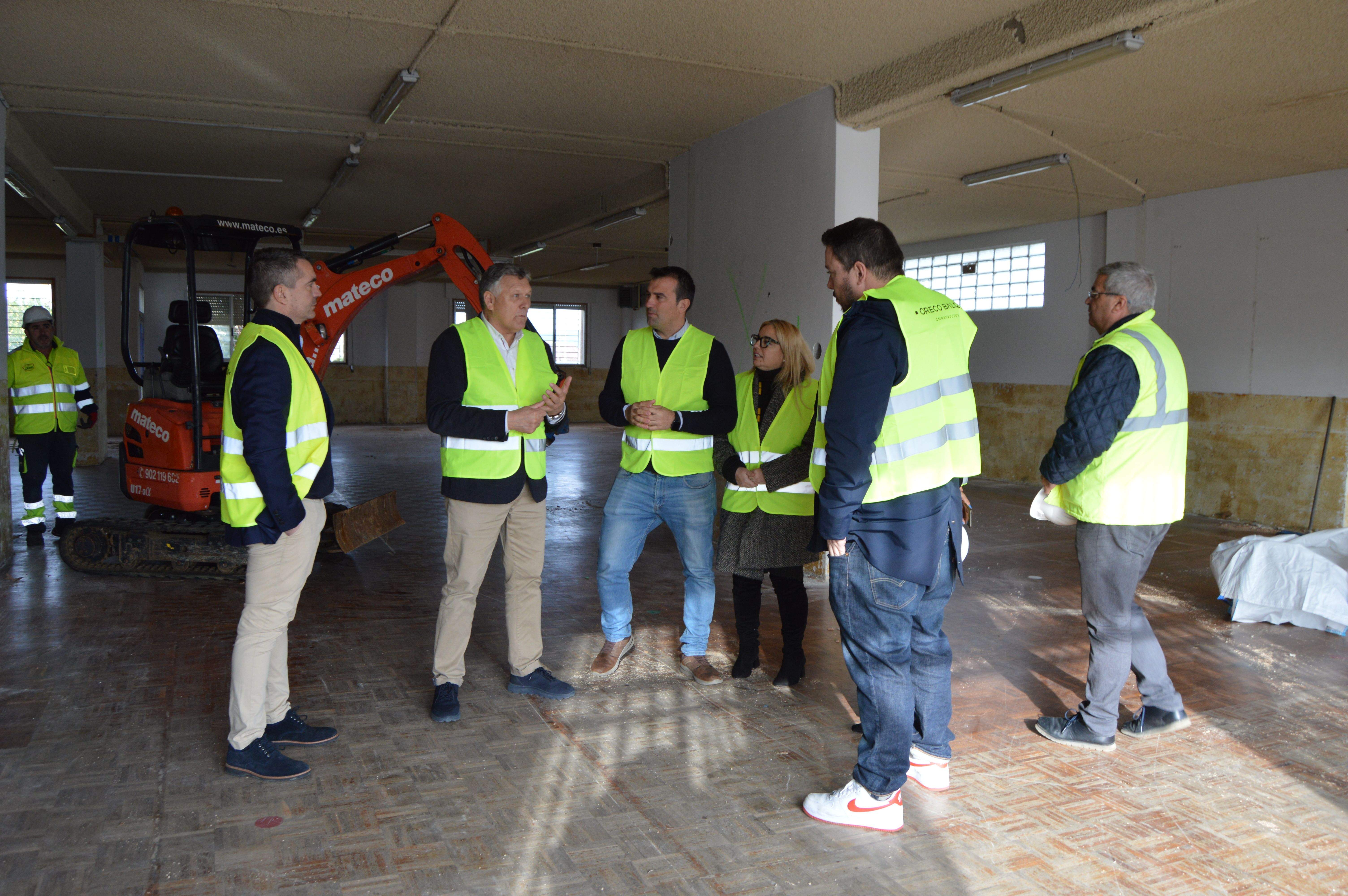 Inicio de las obras de rehabilitación del antiguo colegio O Cruceiro de Vilalonga