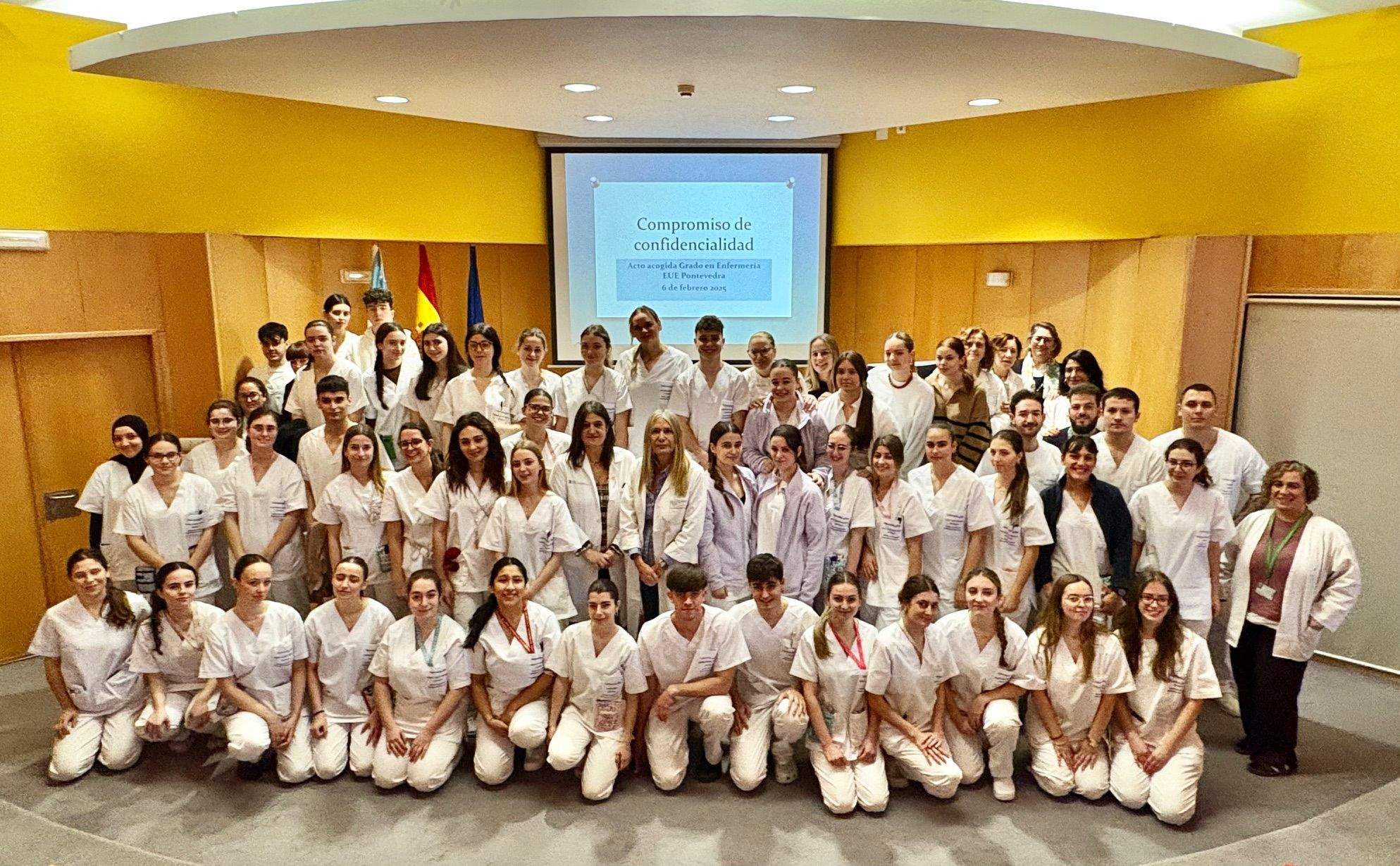 Alumnado de prácticas de Enfermería en Montecelo