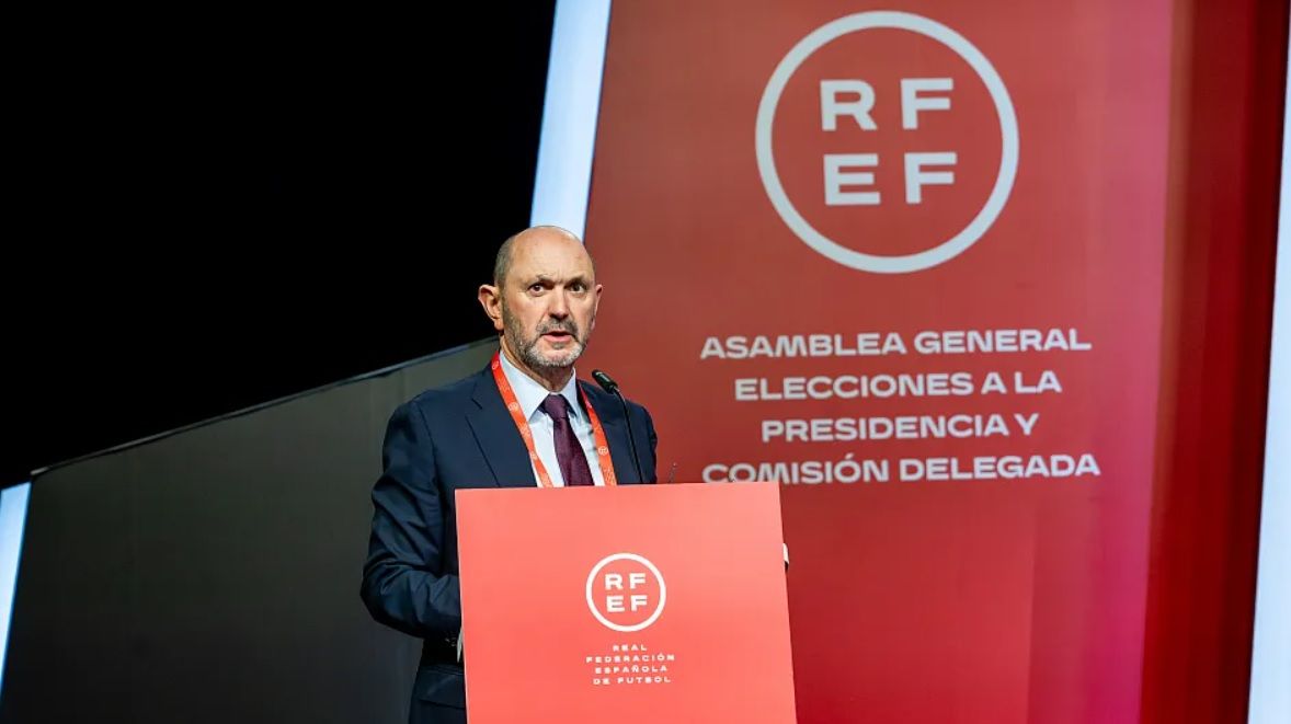 Rafael Louzán, tras ser elegido presidente de la Real Federación Española de Fútbol