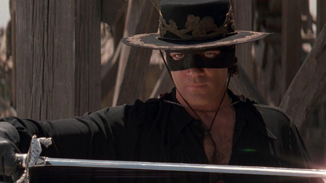 Fotograma de “A Máscara do Zorro” (1998), un dos últimos filmes do personaxe en Hollywood Fotograma de “A Máscara do Zorro” (1998), un dos últimos filmes do personaxe en Hollywood