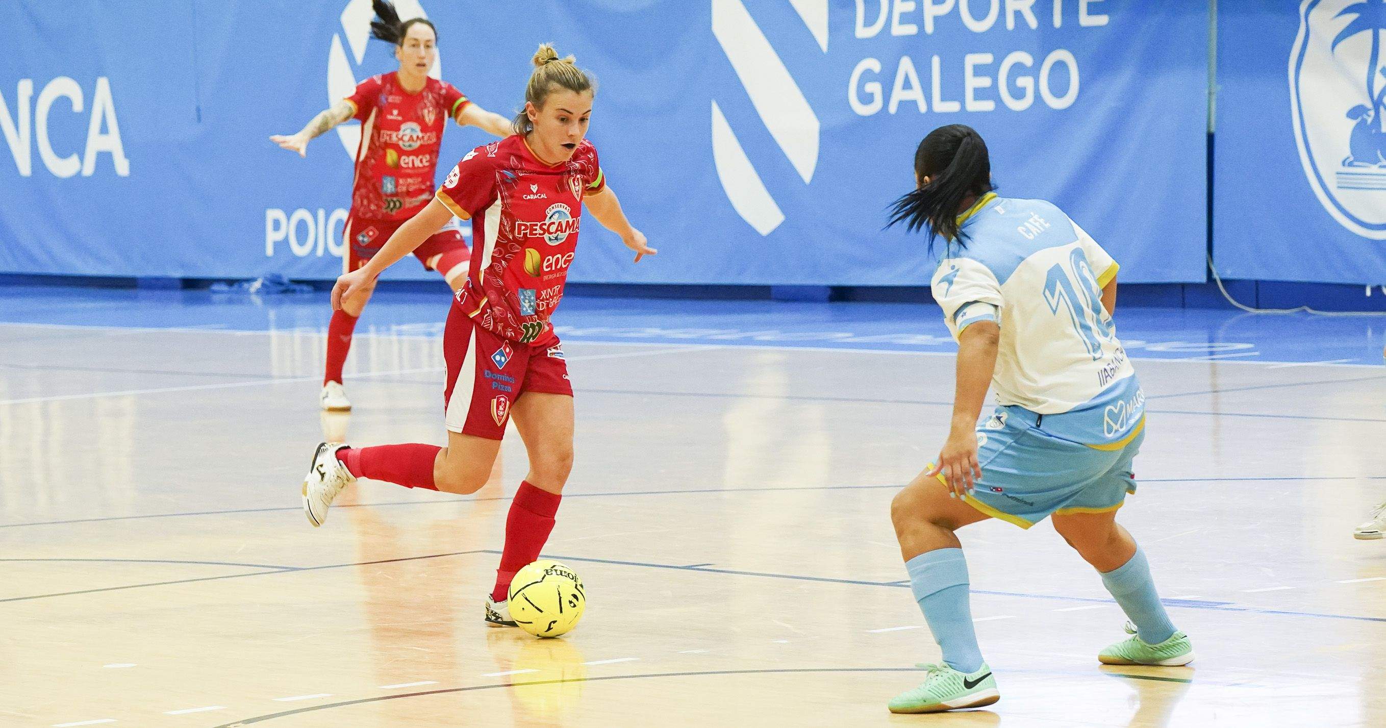 Partido entre o Poio Pescamar e Marín Futsal na Seca Partido entre o Poio Pescamar e Marín Futsal na Seca