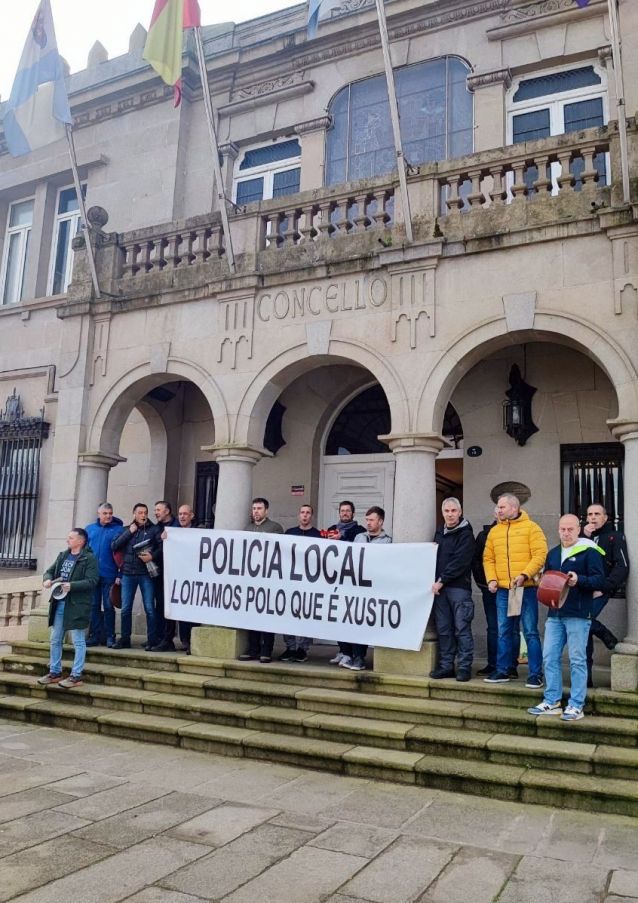 Concentración da Policía Local de Marín