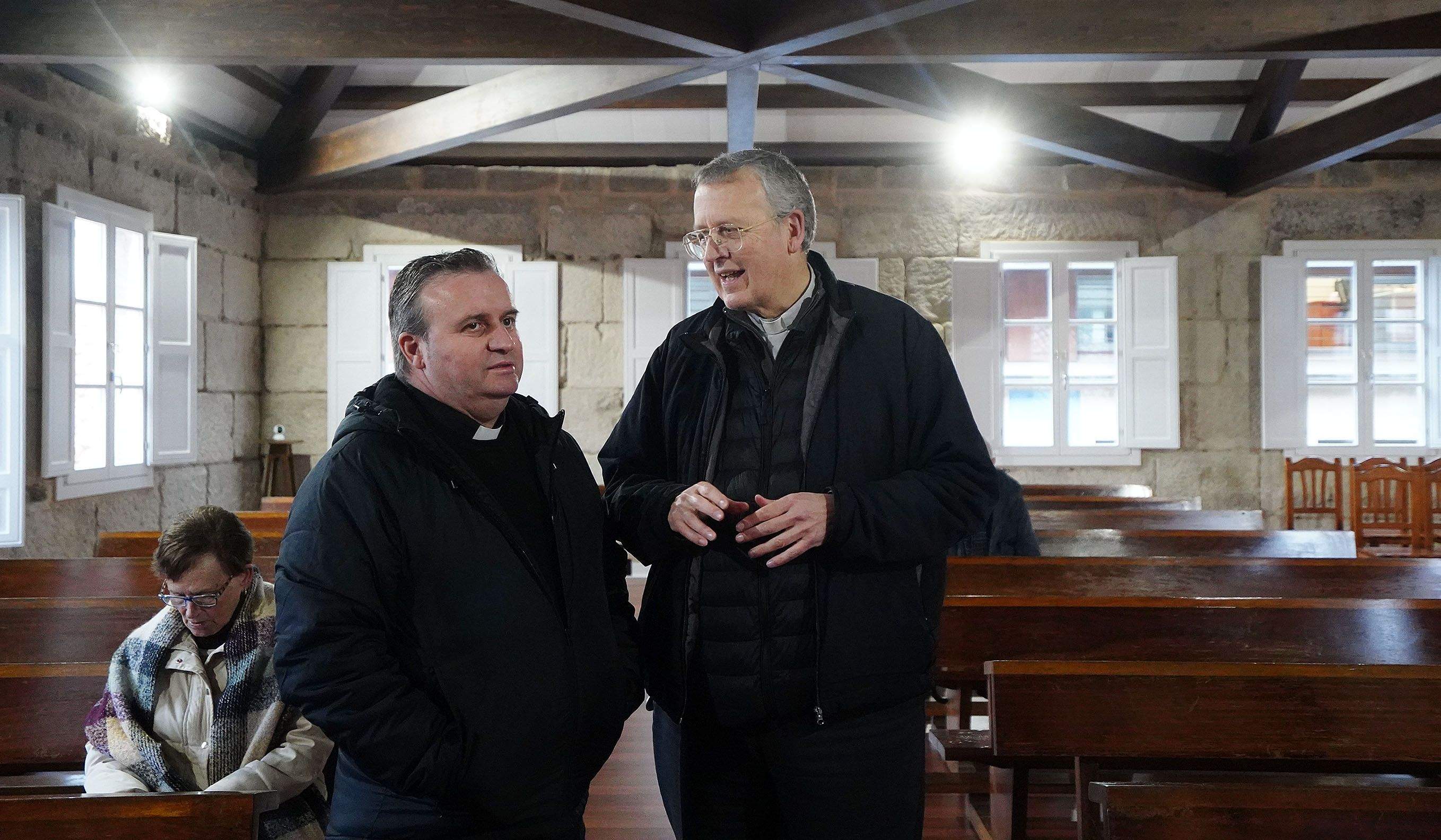 Os sacerdotes Luis Manuel Romero e Javier Porro Os sacerdotes Luis Manuel Romero e Javier Porro