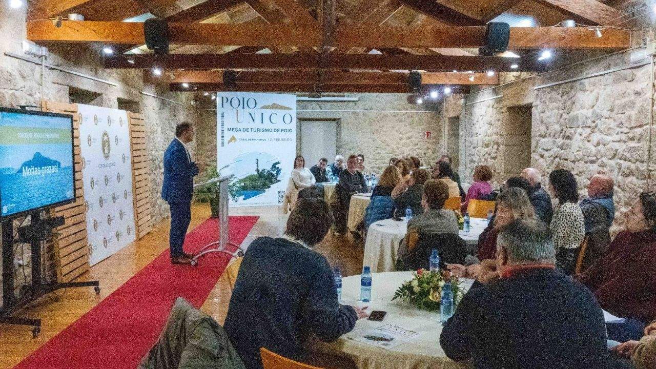Ángel Moldes en la Mesa do Turismo de Poio