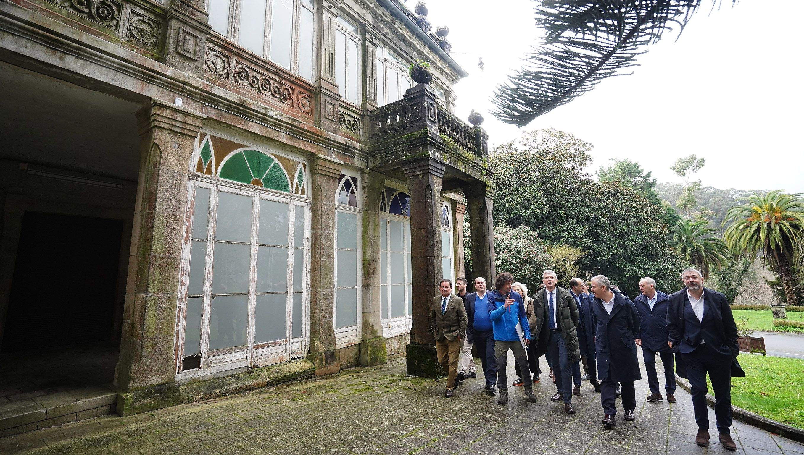 Visita de Alfonso Rueda ao Pazo de Lourizán