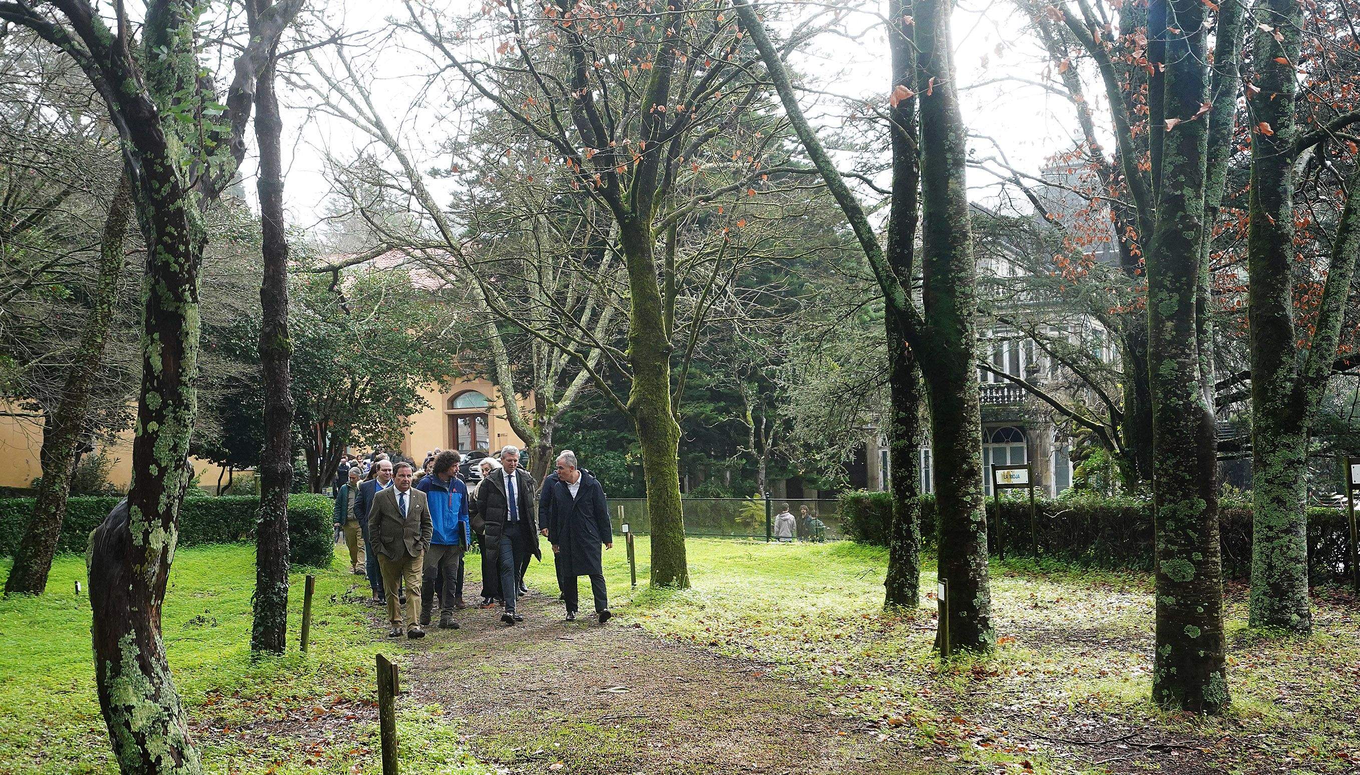 Visita de Alfonso Rueda ao Pazo de Lourizán