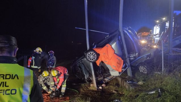 Accidente de tráfico en la Autovía del Salnés Accidente de tráfico en la Autovía del Salnés