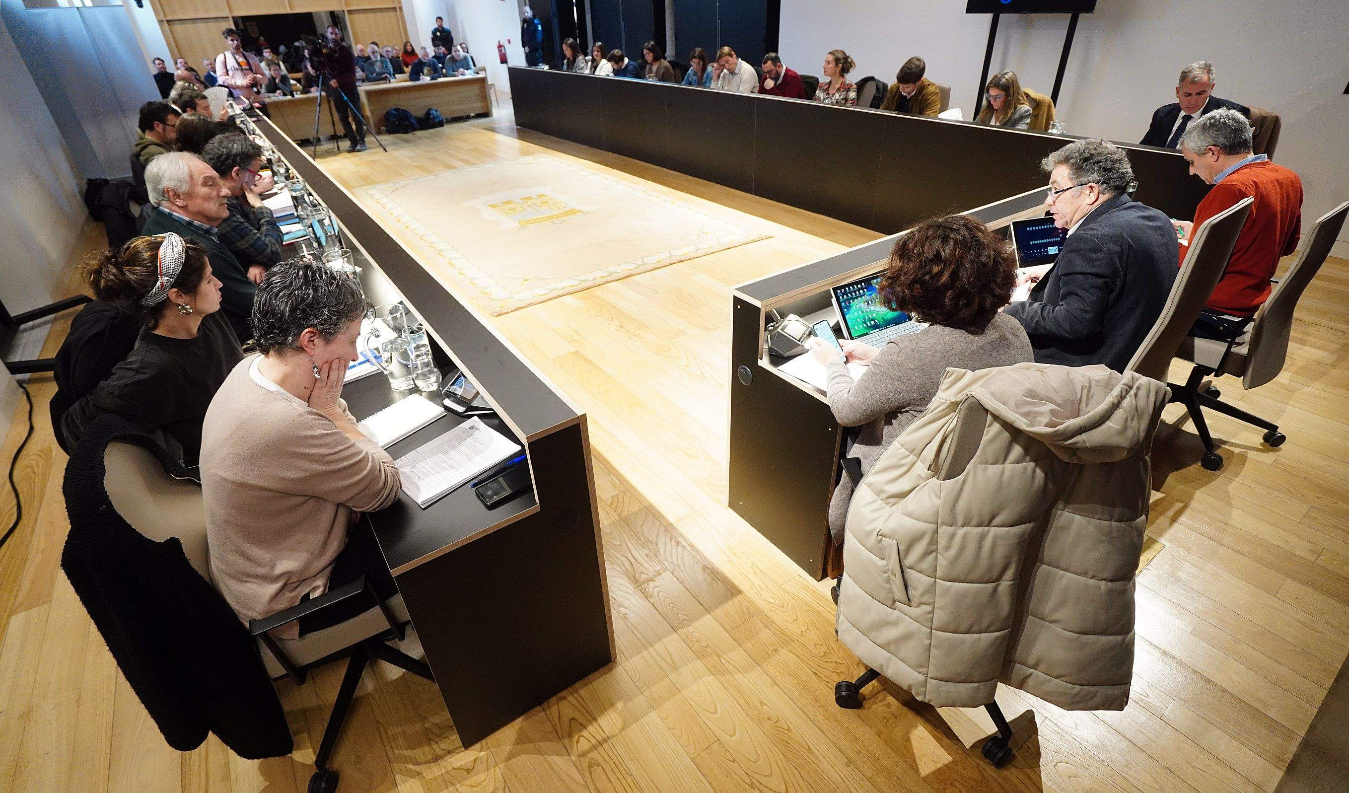 Pleno municipal de Pontevedra en el que se aprobaron los presupuestos de 2025