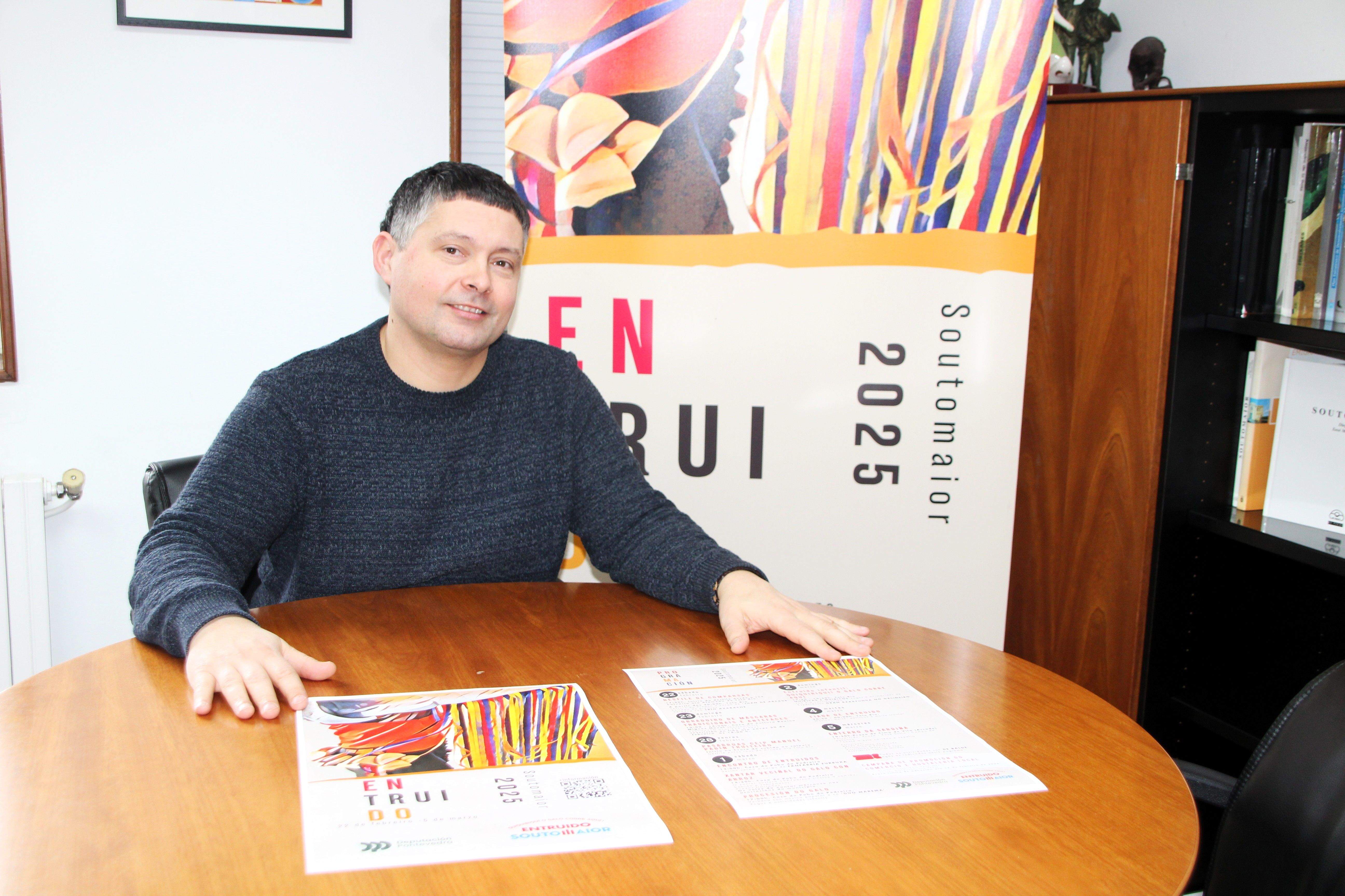 Manu Lourenzo presenta a programación do Entruido