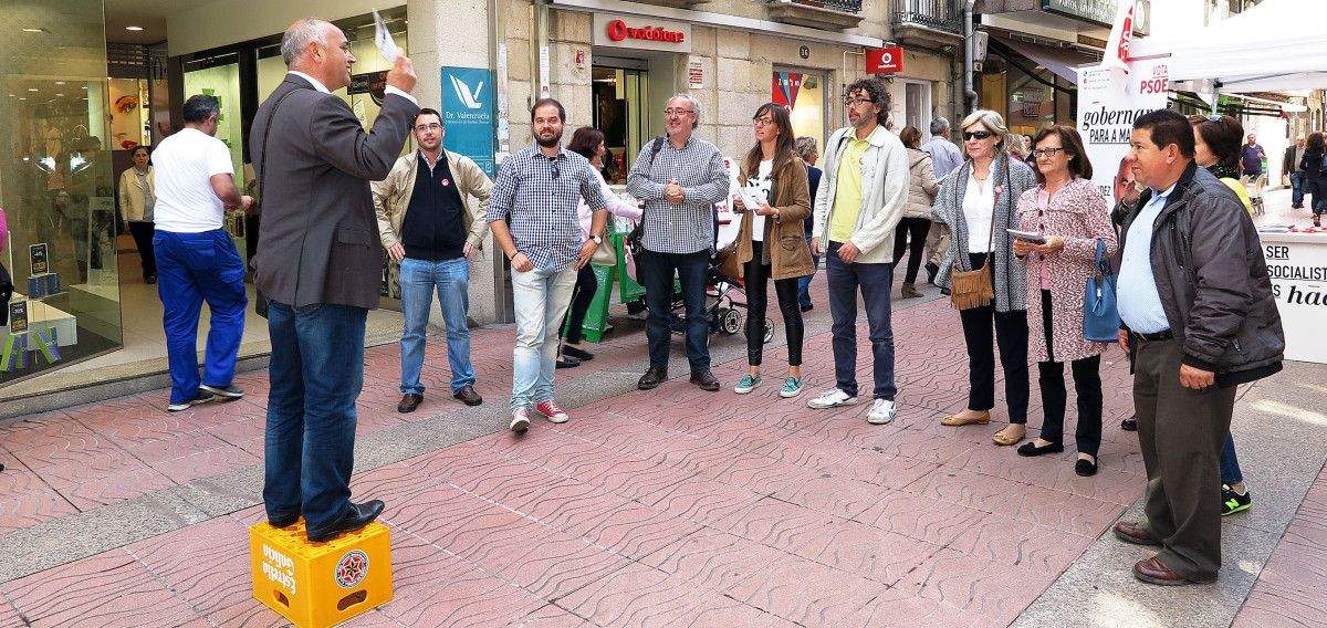 Mini-mitin do PSdeG-PSOE na rúa Oliva