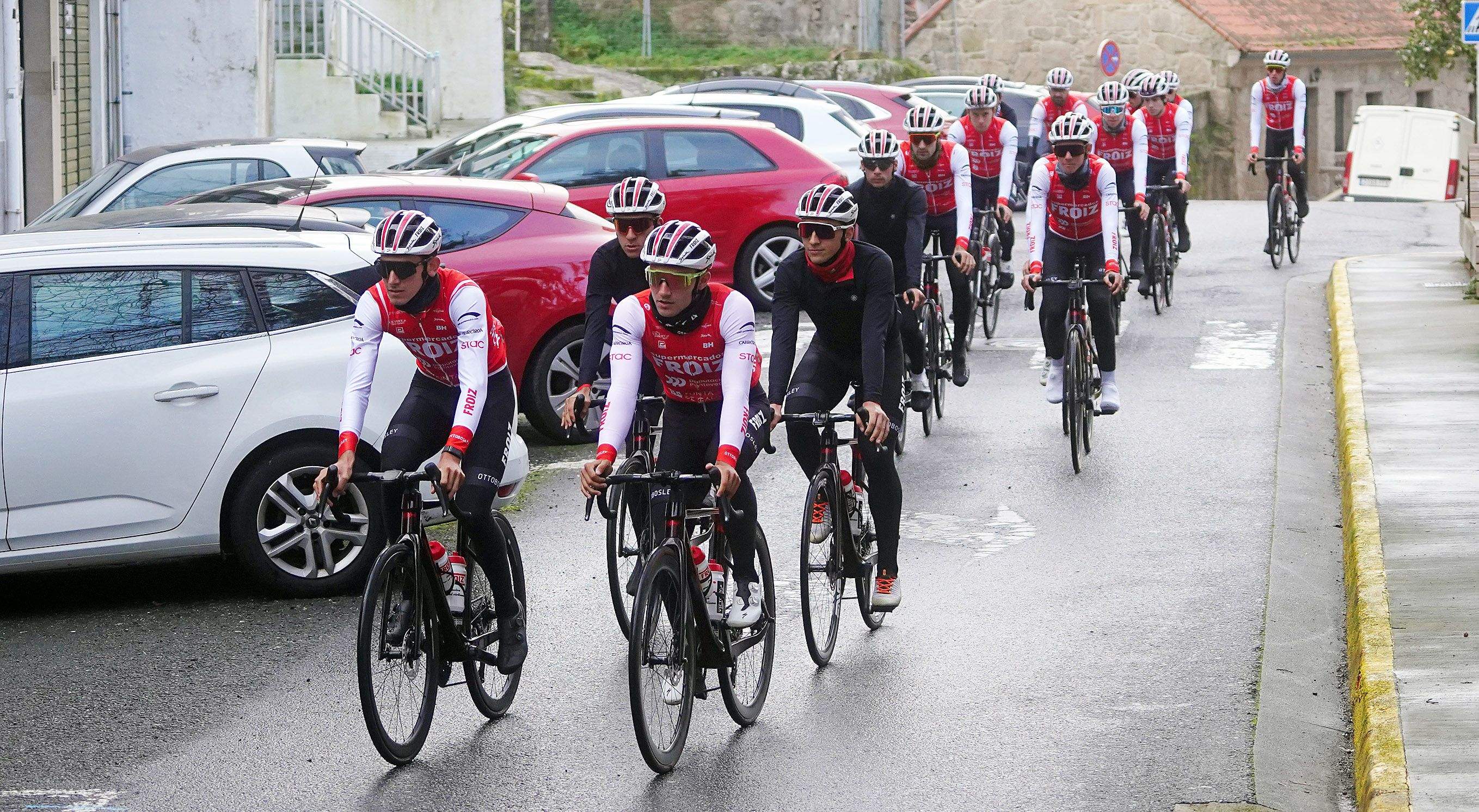 O equipo ciclista Froiz inicia a tempada 2025 O equipo ciclista Froiz inicia a tempada 2025
