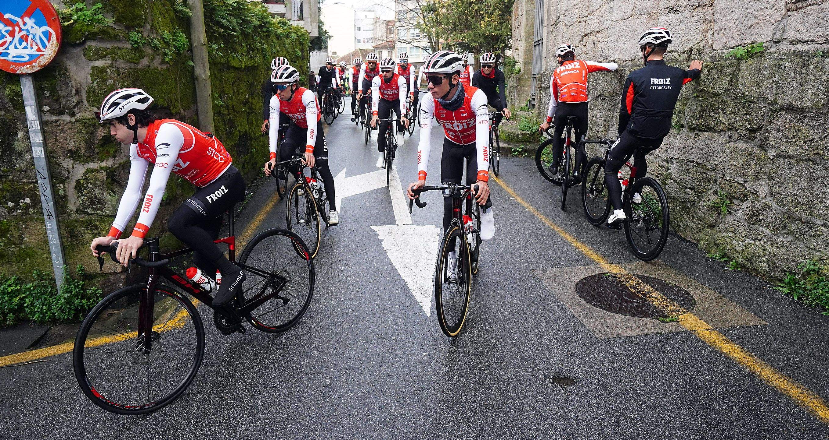 O equipo ciclista Froiz inicia a tempada 2025 O equipo ciclista Froiz inicia a tempada 2025