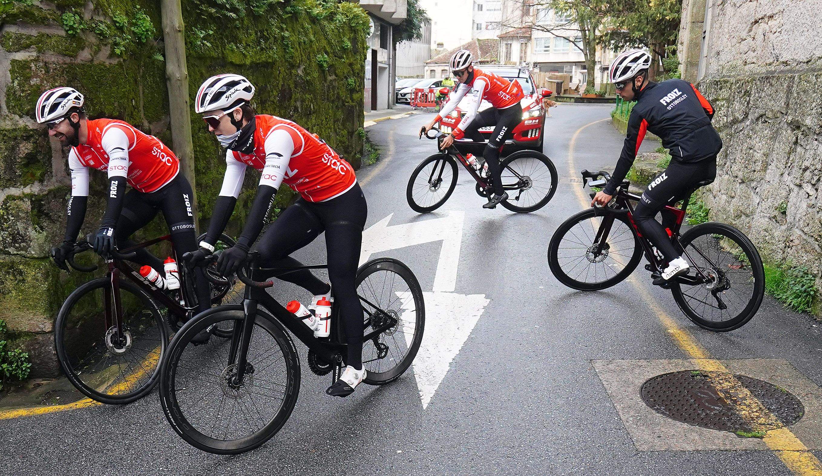 O equipo ciclista Froiz inicia a tempada 2025 O equipo ciclista Froiz inicia a tempada 2025