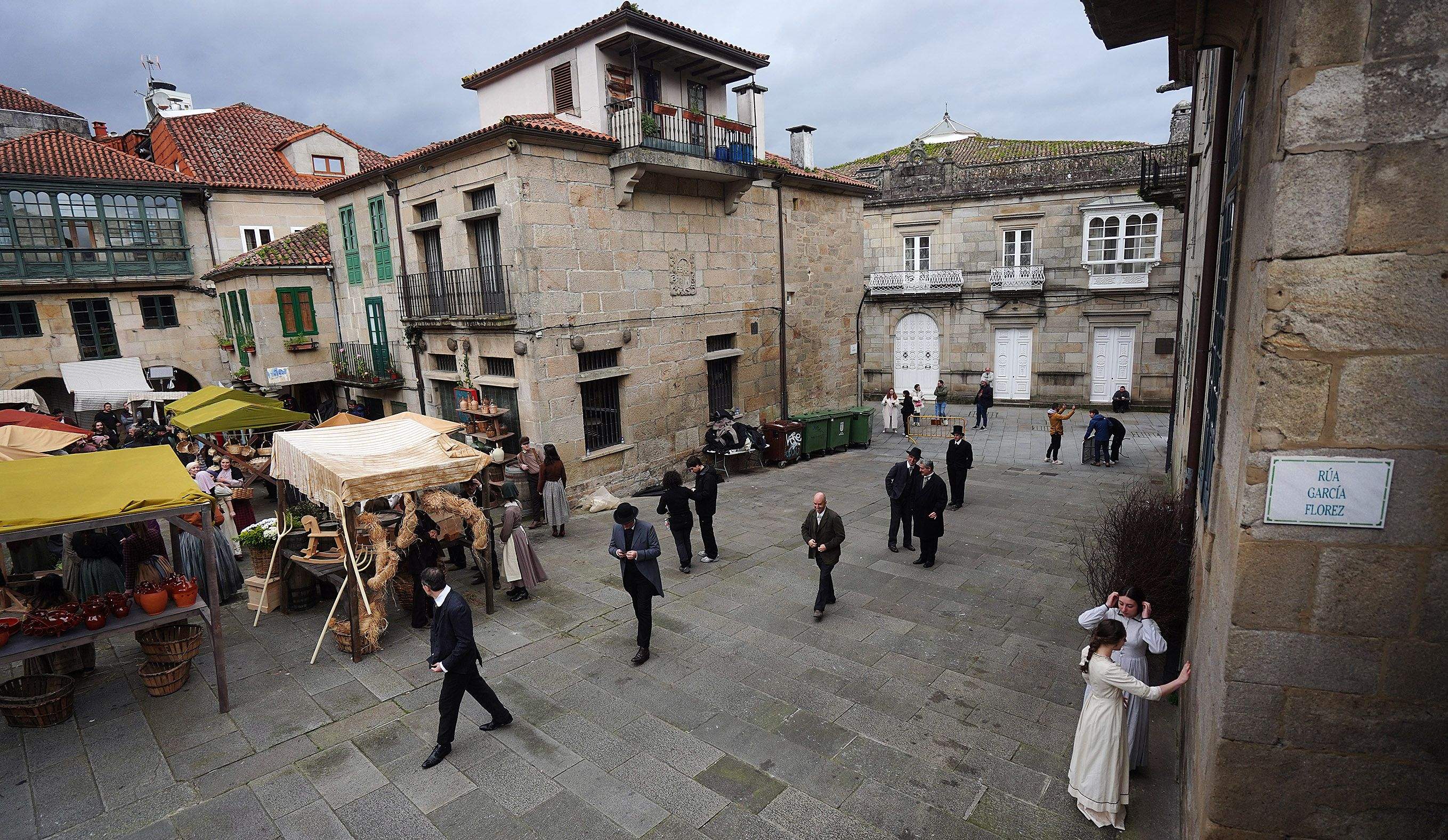 Rodaje de "Las hijas de la criada" en la plaza de la Leña en Pontevedra