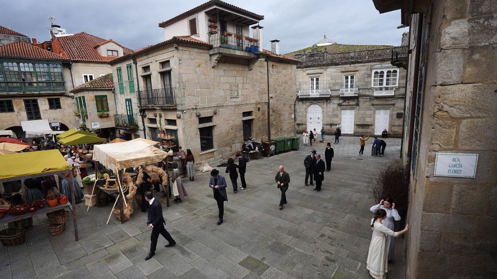 Rodaje de "Las hijas de la criada" en la plaza de la Leña en Pontevedra