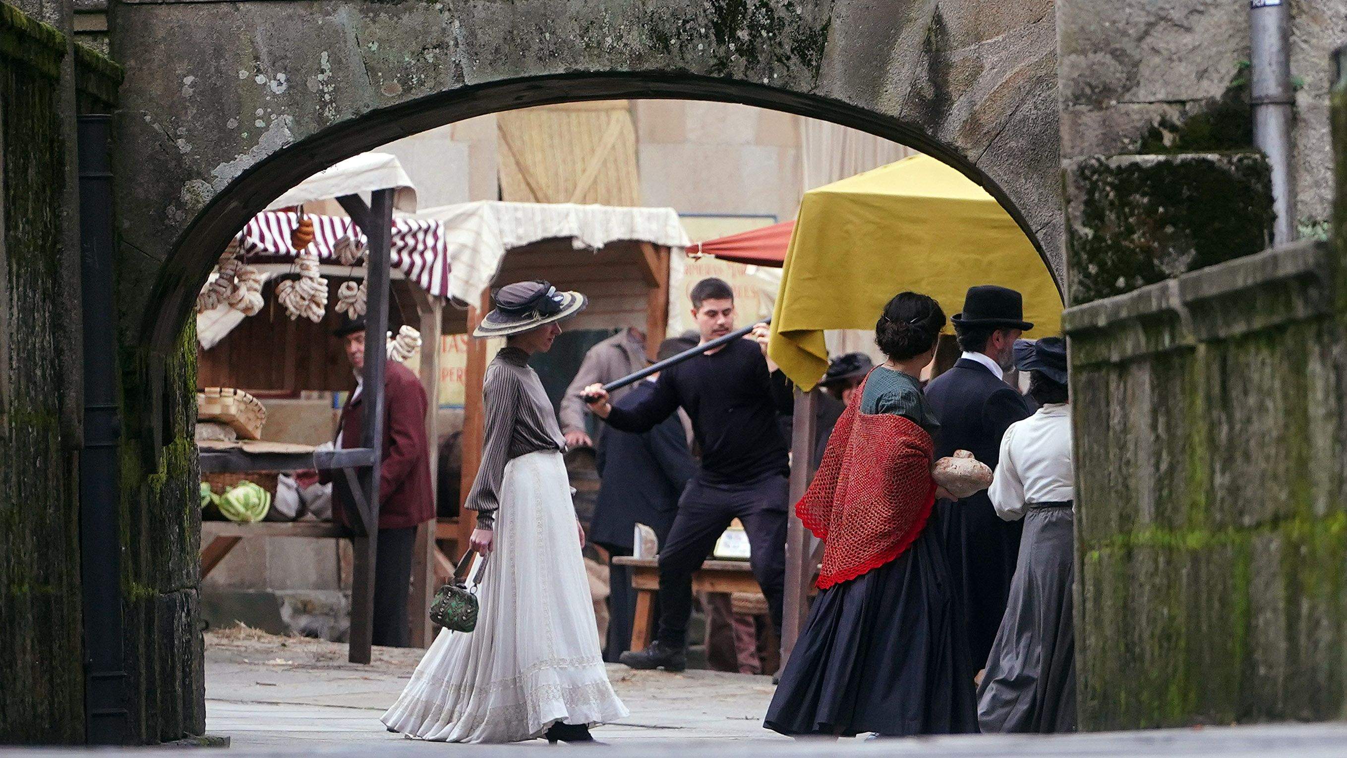 Rodaje de "Las hijas de la criada" en la plaza de la Leña en Pontevedra