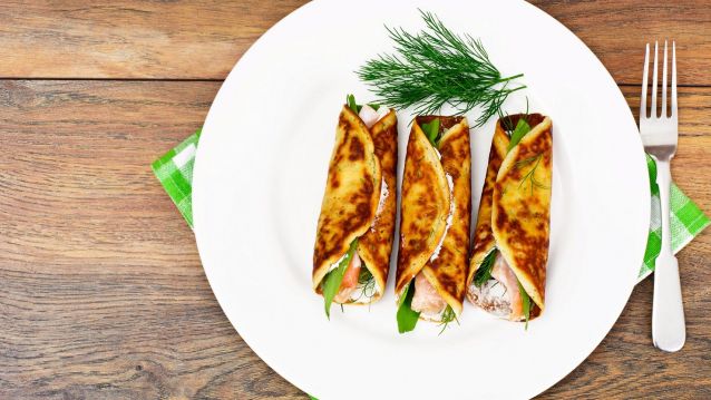 Panqueques rellenos de salmón y queso de cabra Panqueques rellenos de salmón y queso de cabra