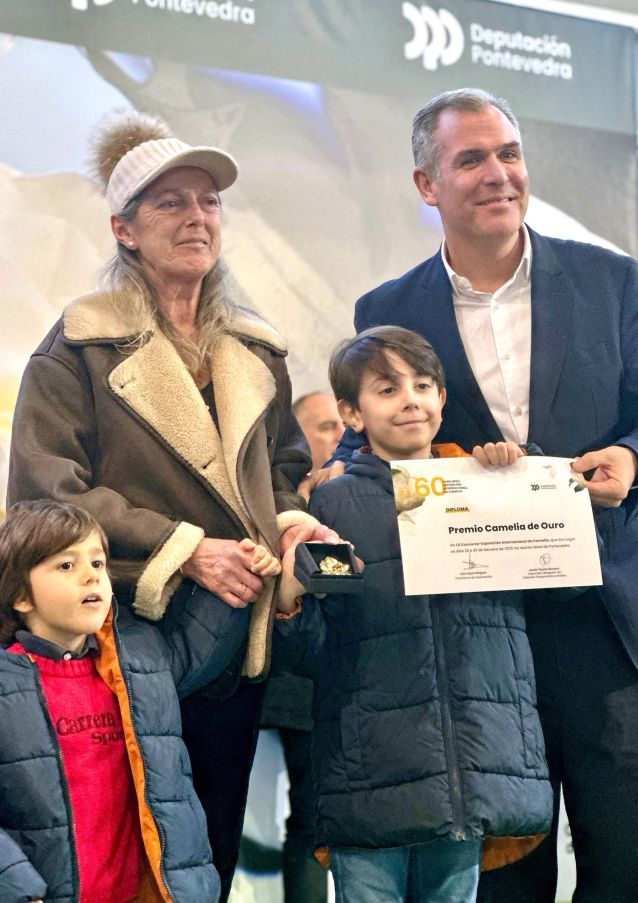 Entrega del premio Camelia de Oro Entrega del premio Camelia de Oro