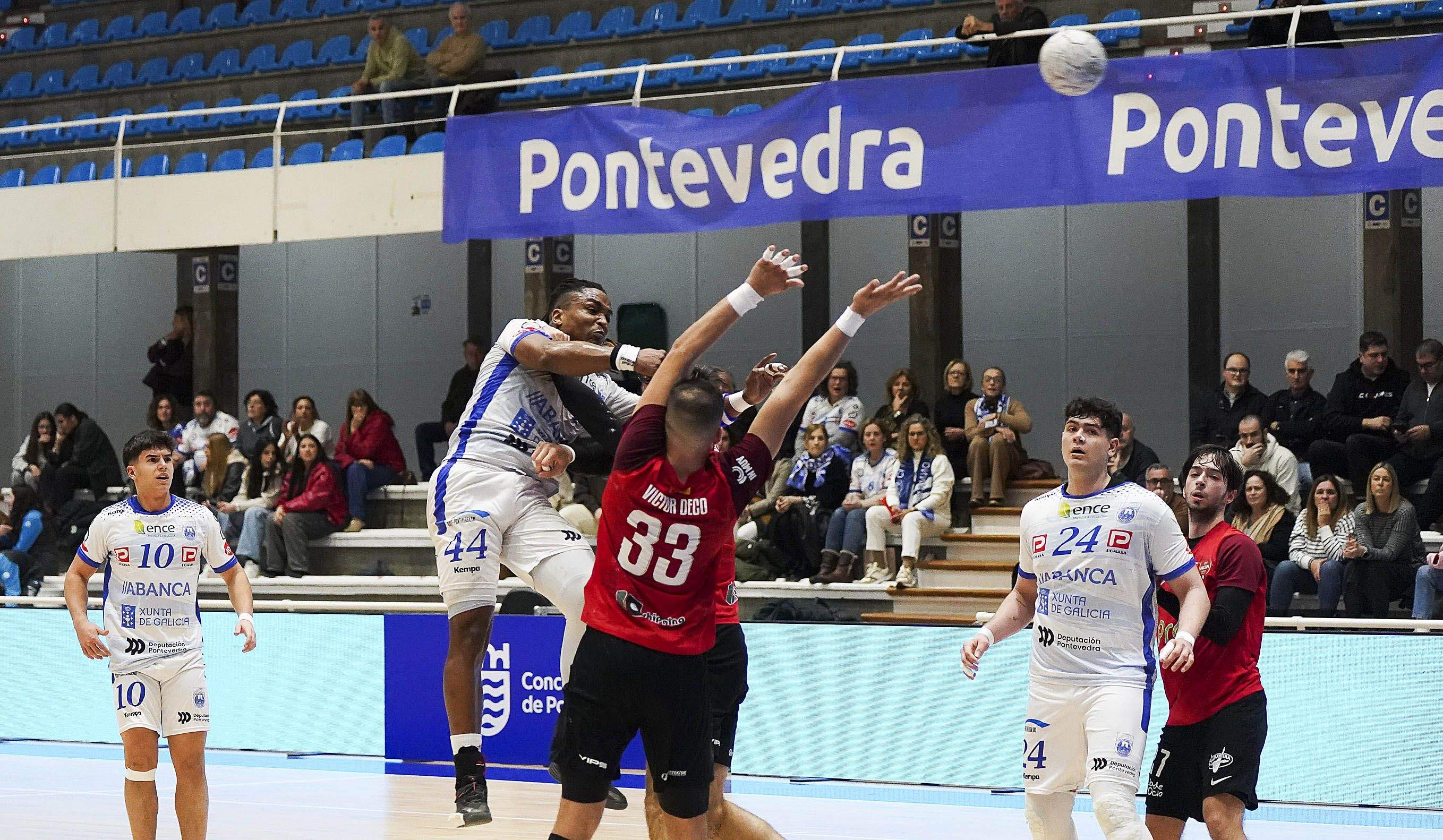 Partido de División de Honor Plata entre Cisne y Proin Sevilla