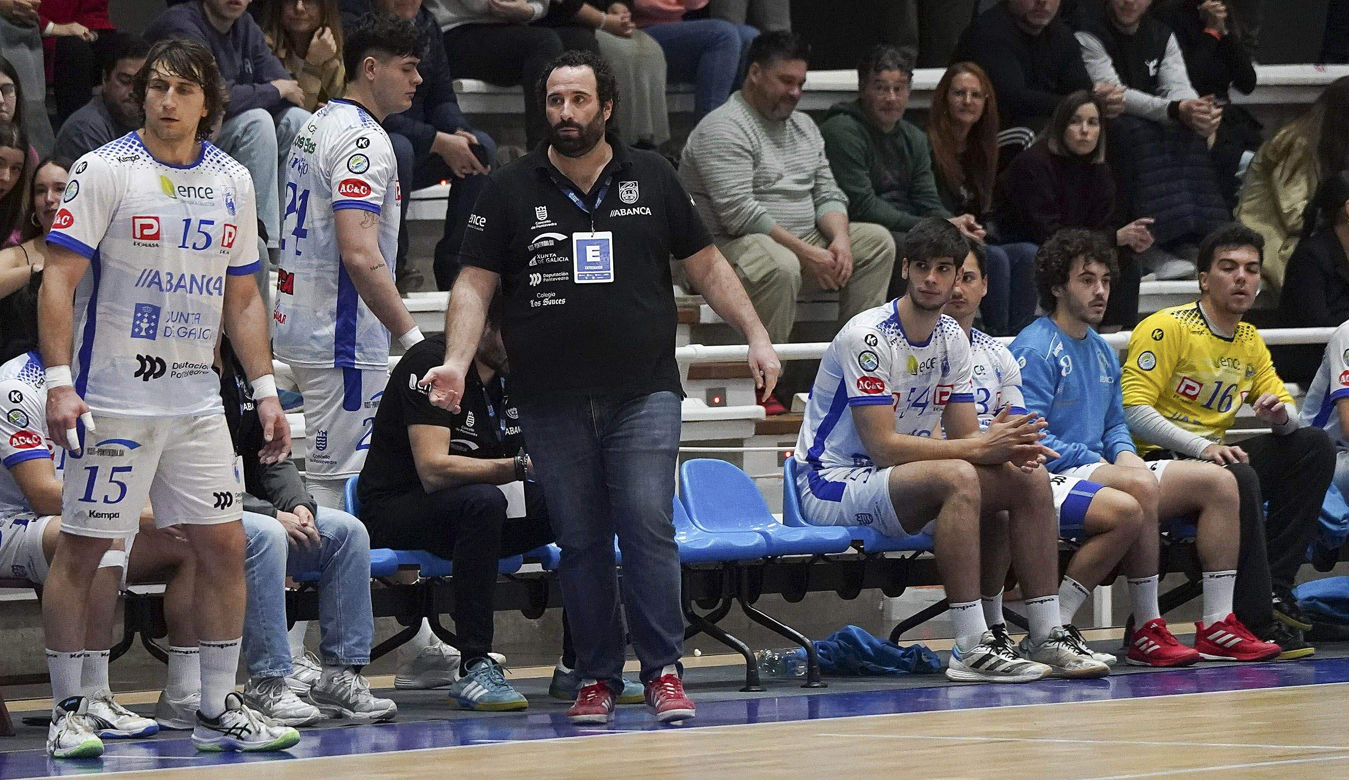 Partido de División de Honor Plata entre Cisne y Proin Sevilla
